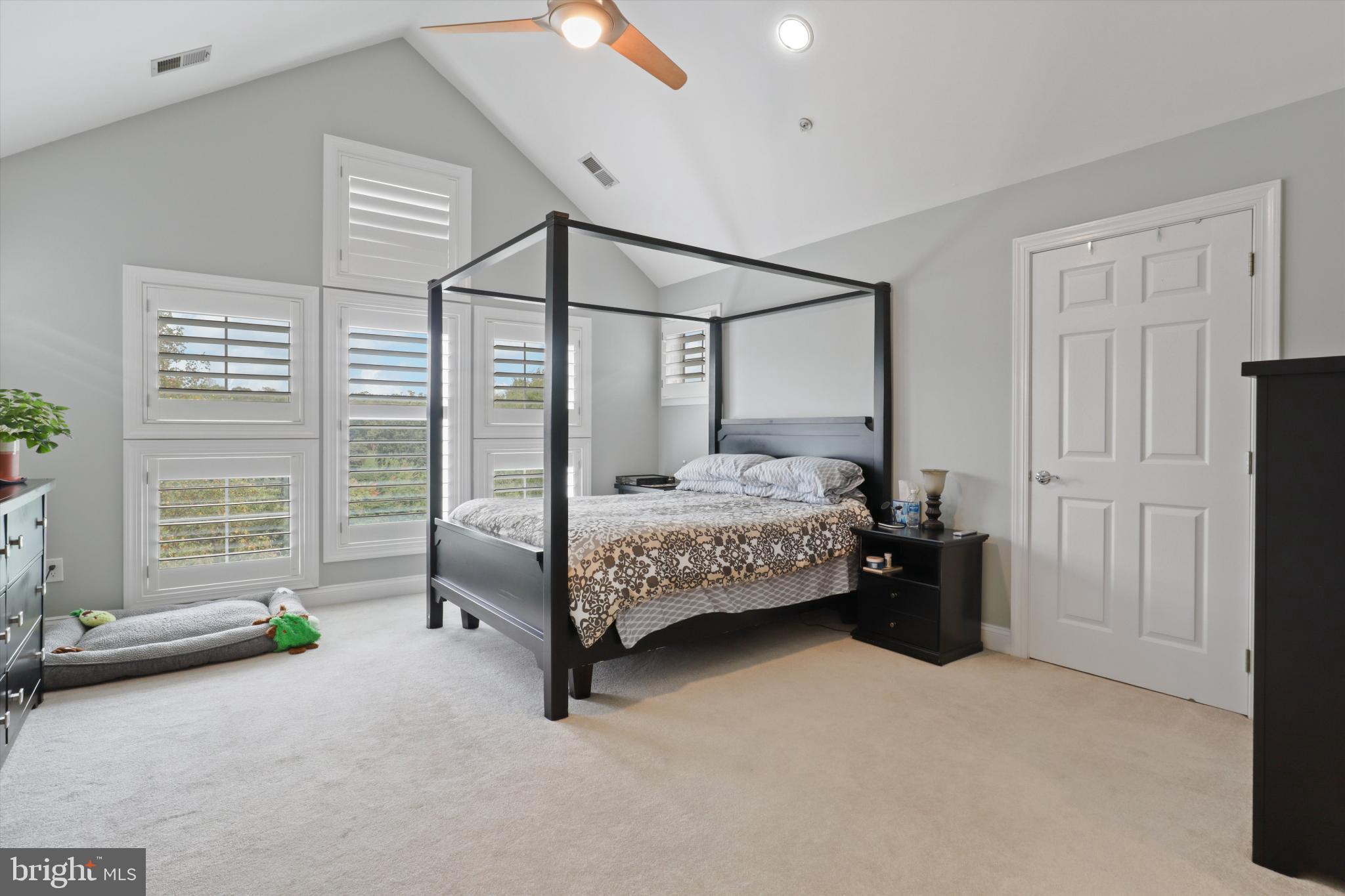 RESTON - Residential Lease