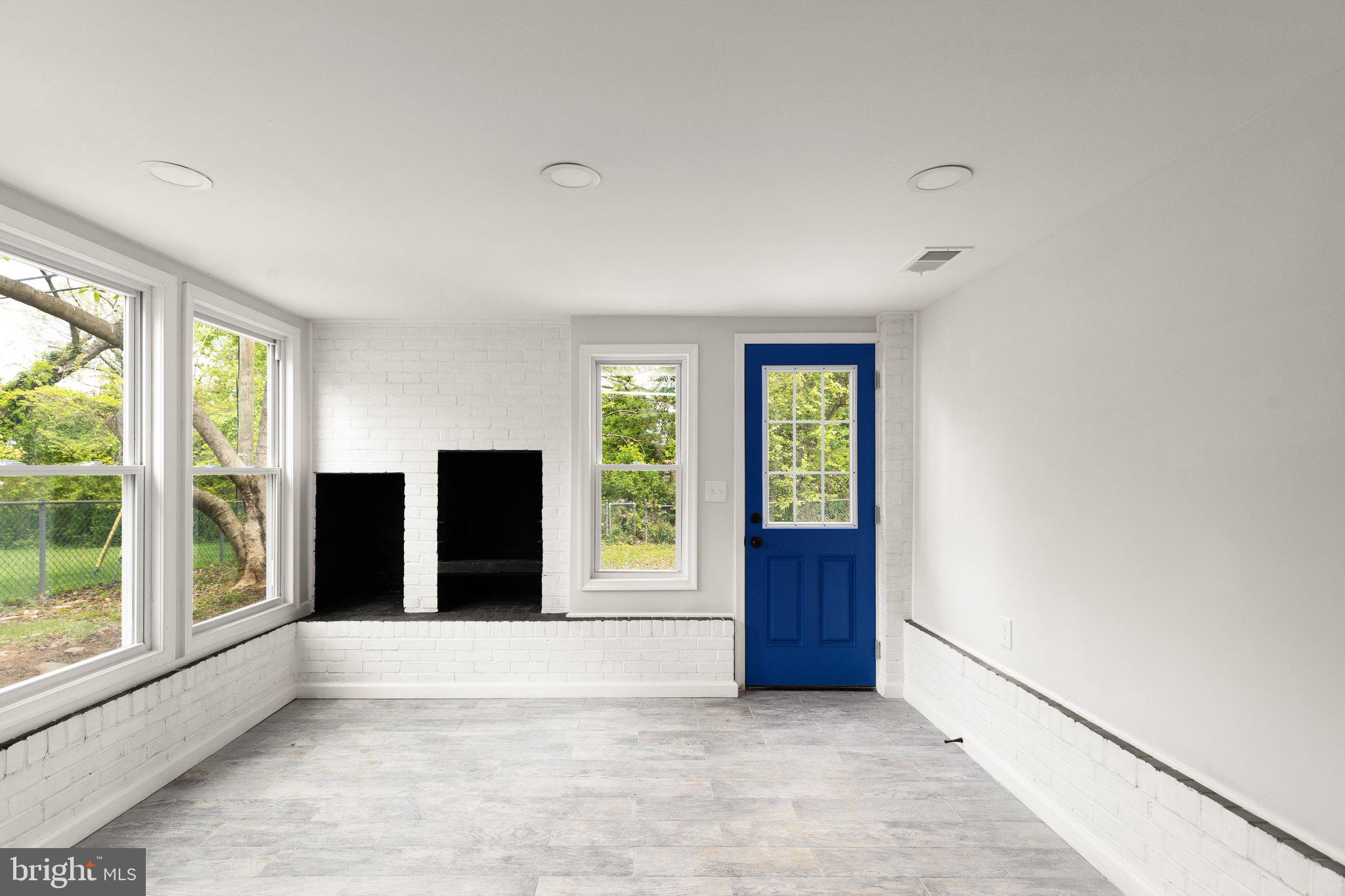 HAVERFORD - Residential