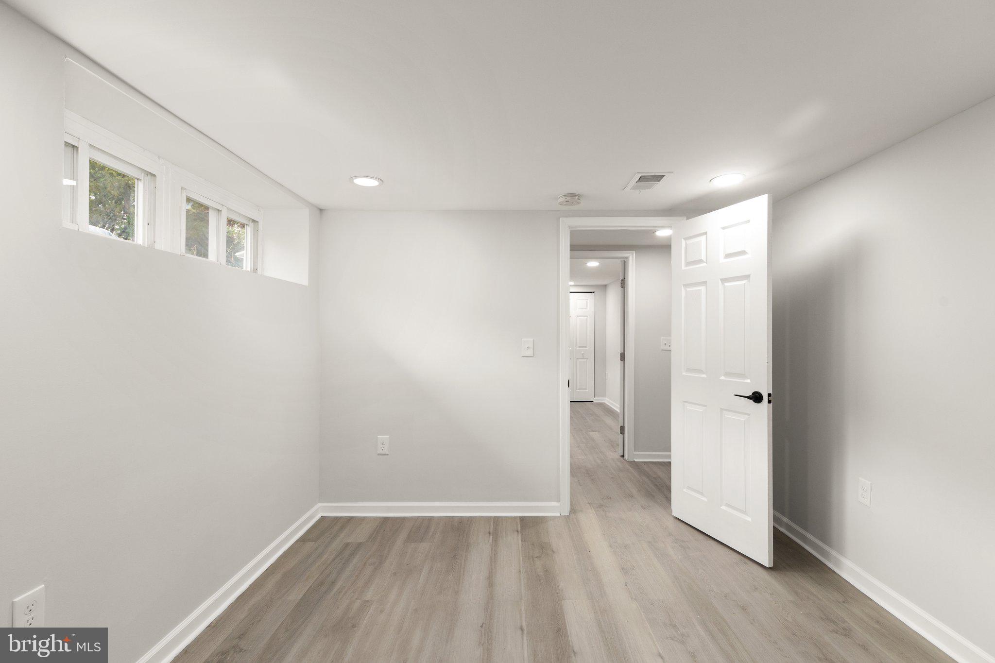 HAVERFORD - Residential