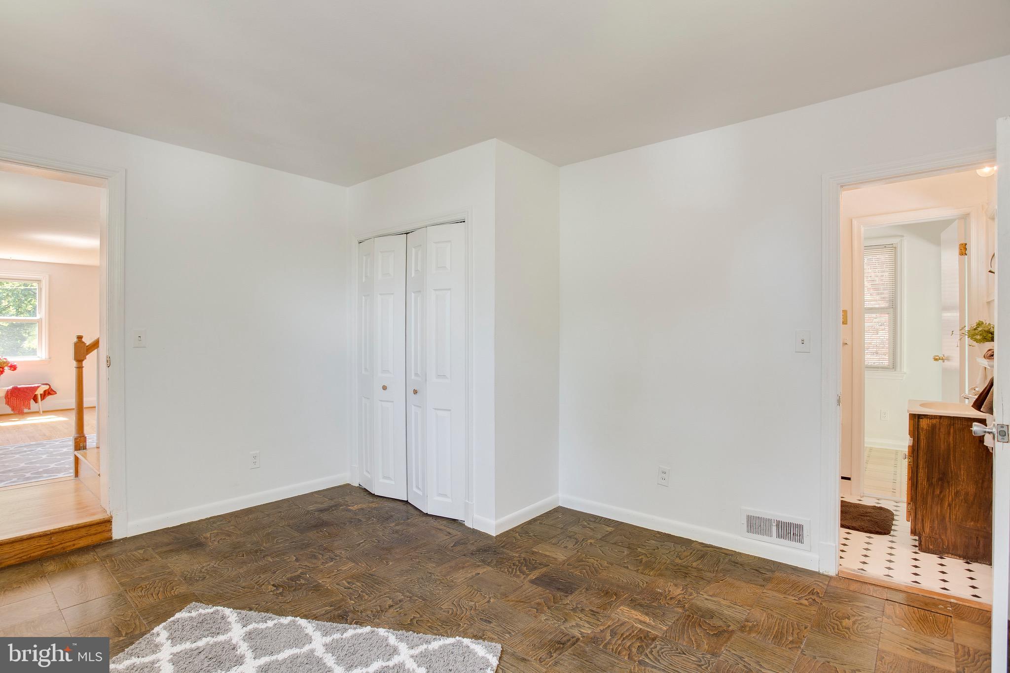 MERIDALE LITTLE FARMS - Residential