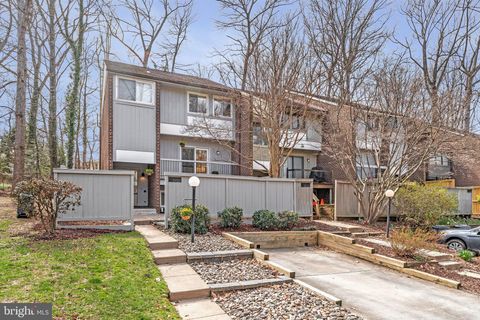 12021 INSHA COURT RESTON VA 20191