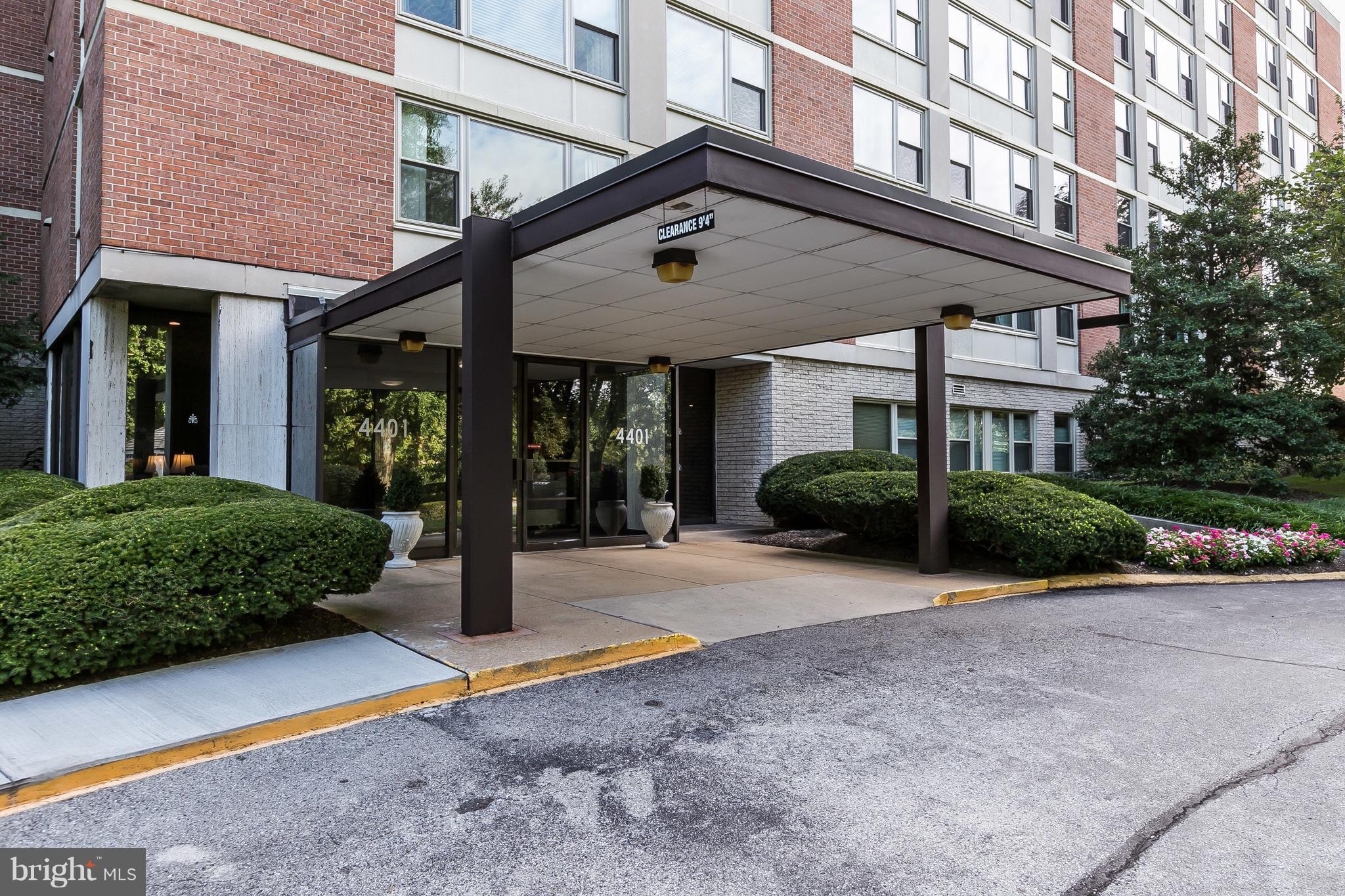 ROLAND PARK - Residential