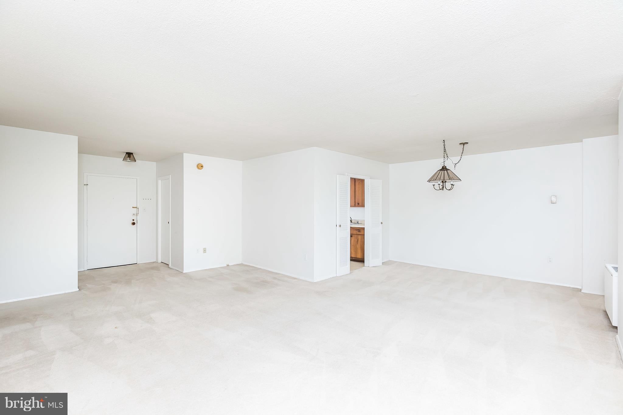 ROLAND PARK - Residential