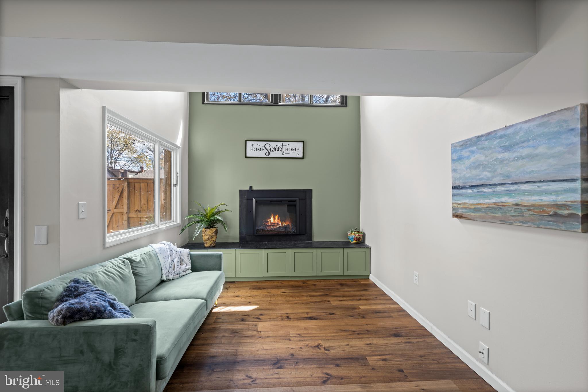 SIERRA VILLAS - Residential