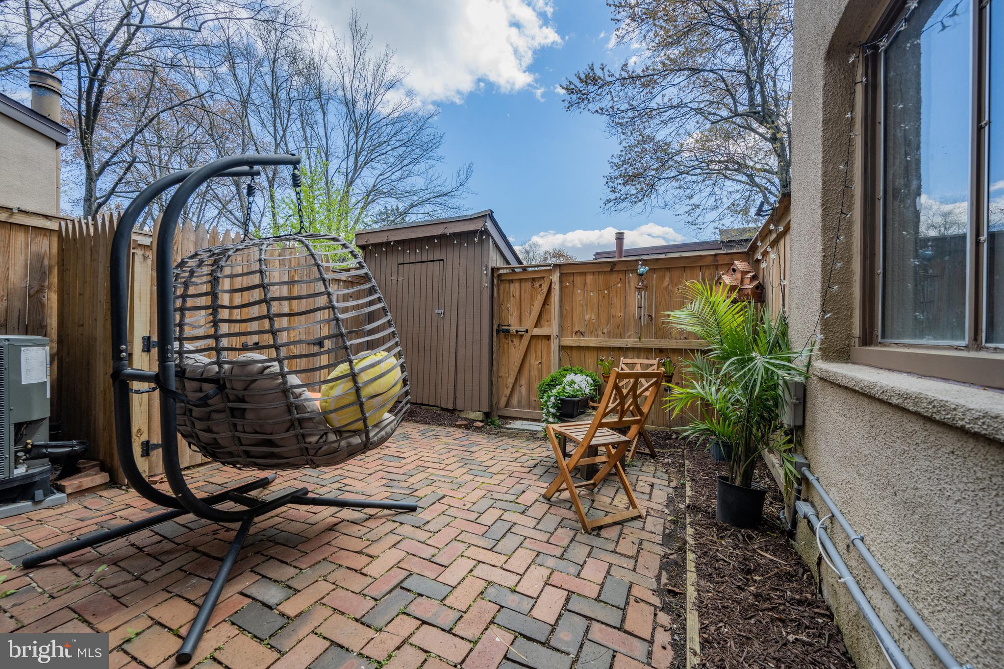 SIERRA VILLAS - Residential