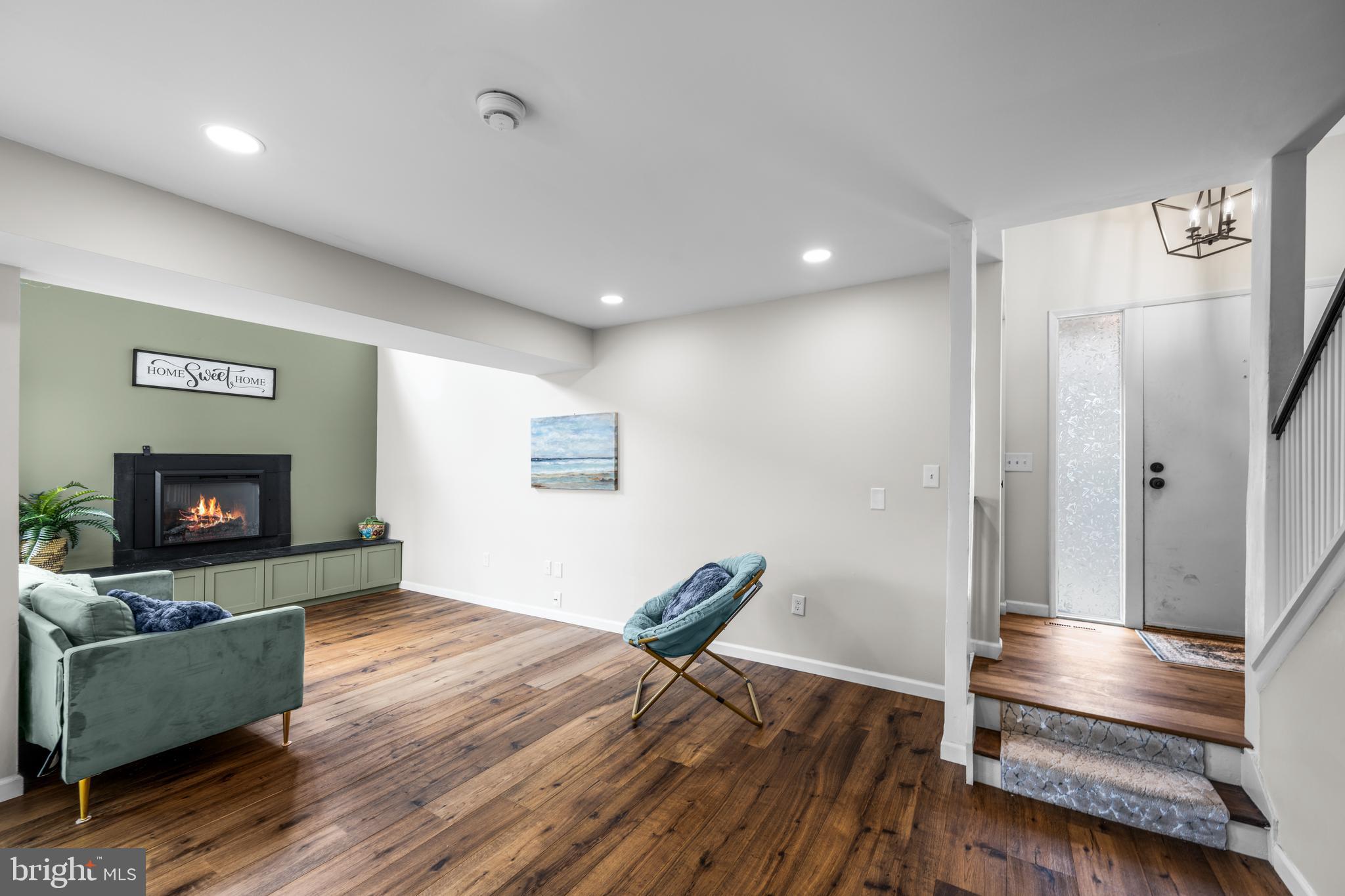 SIERRA VILLAS - Residential