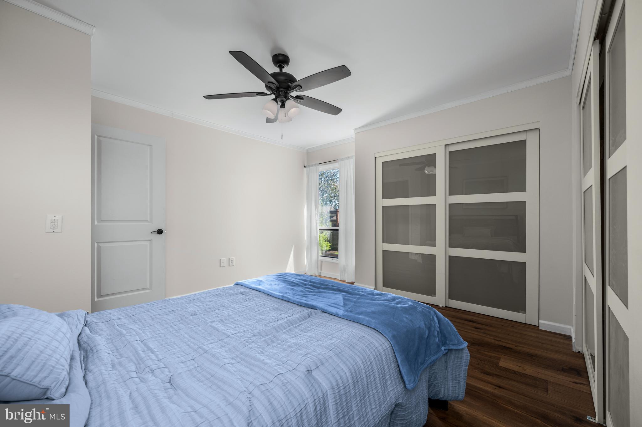 SIERRA VILLAS - Residential