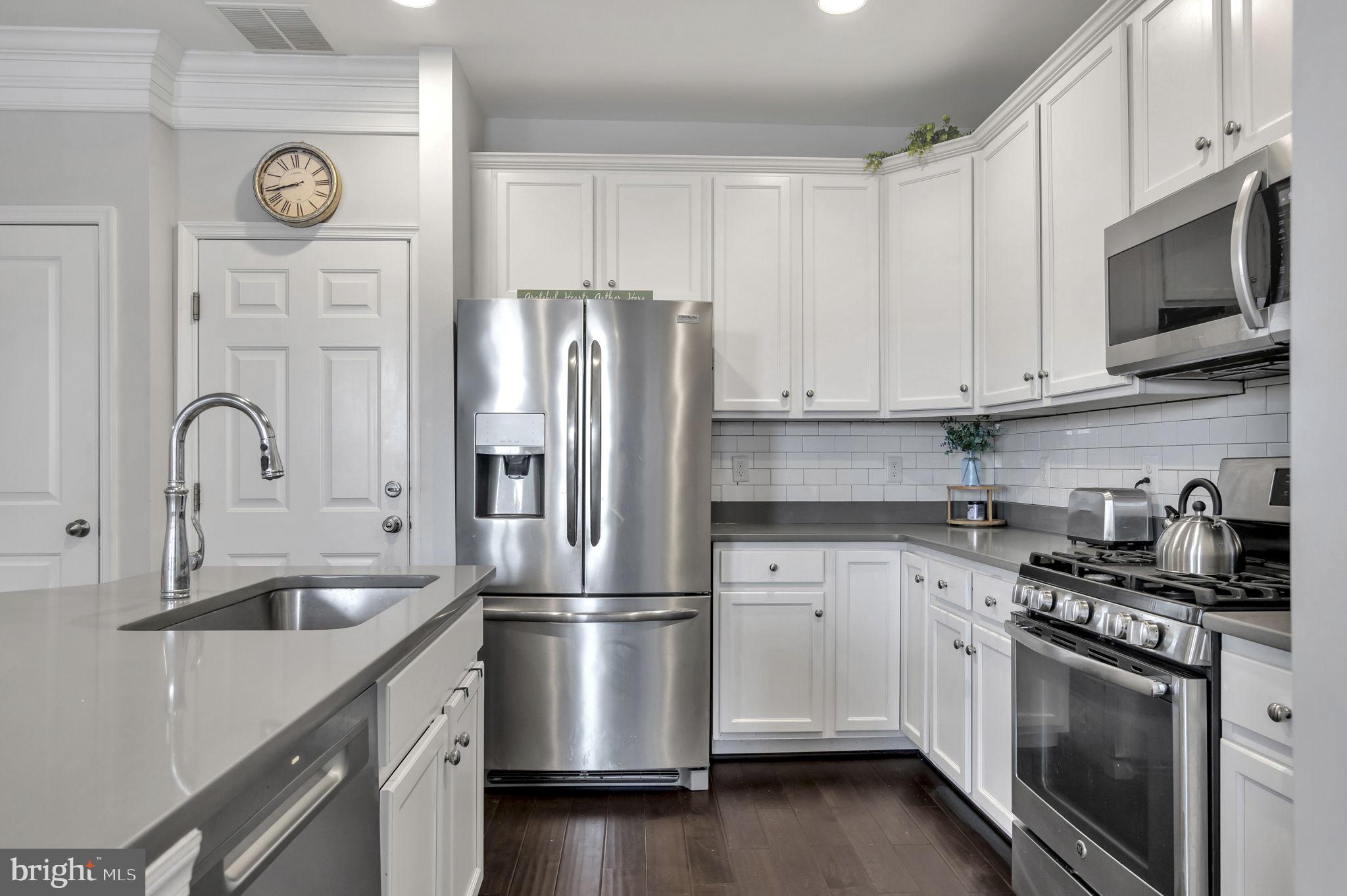 STONEY RUN - Residential Lease