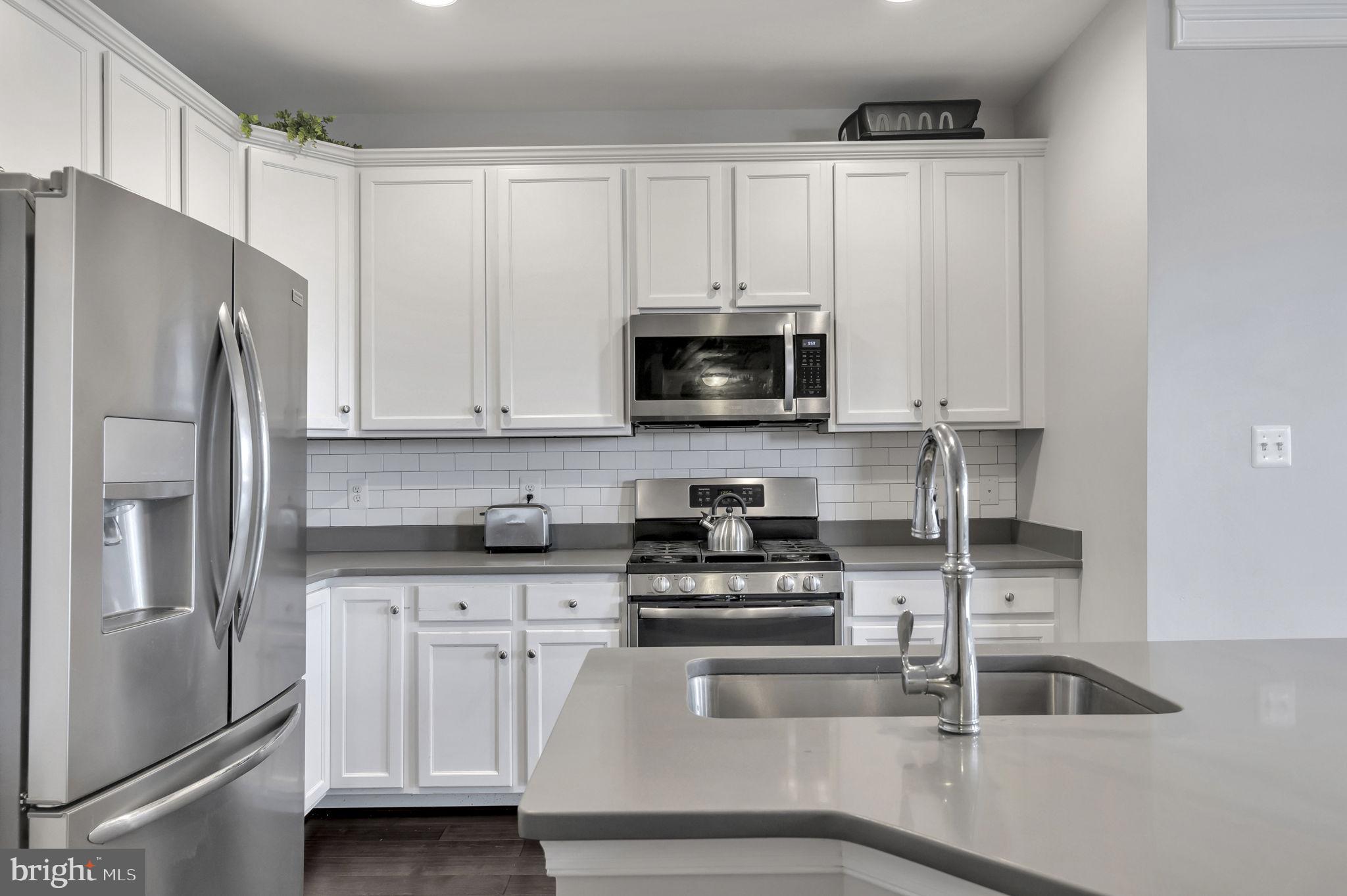 STONEY RUN - Residential Lease