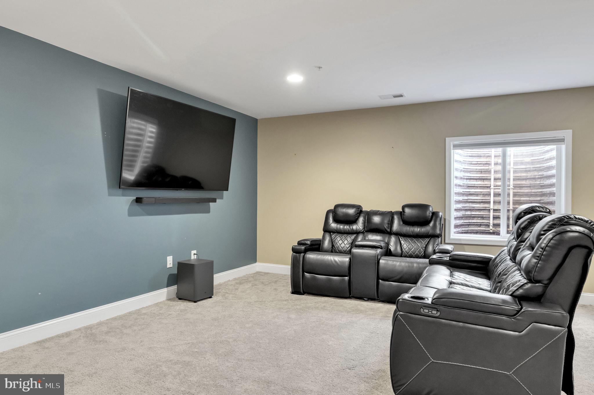 STONEY RUN - Residential Lease