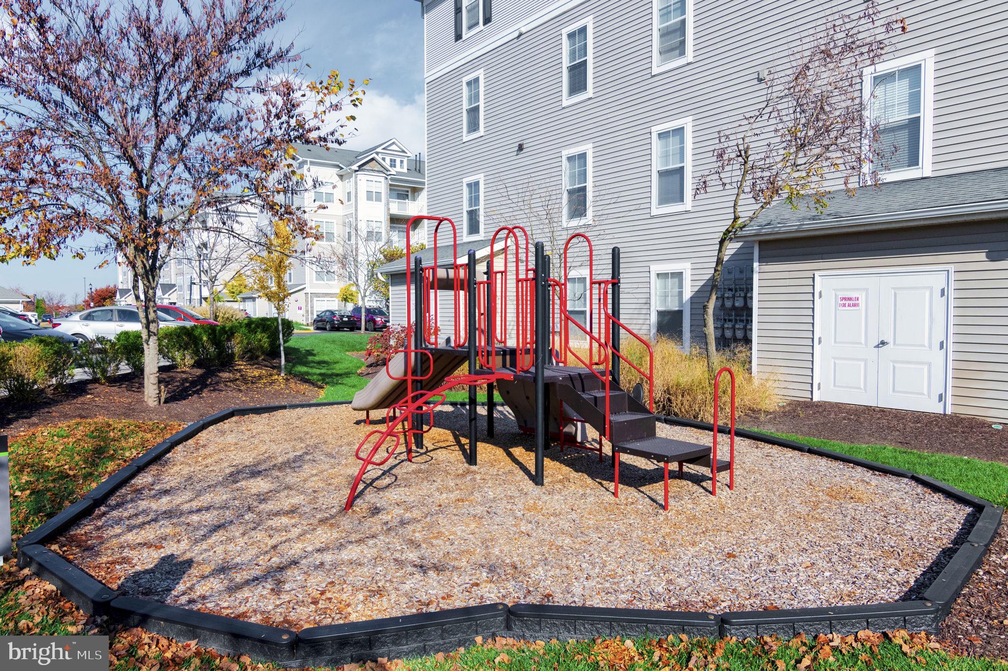 STONEY RUN - Residential Lease