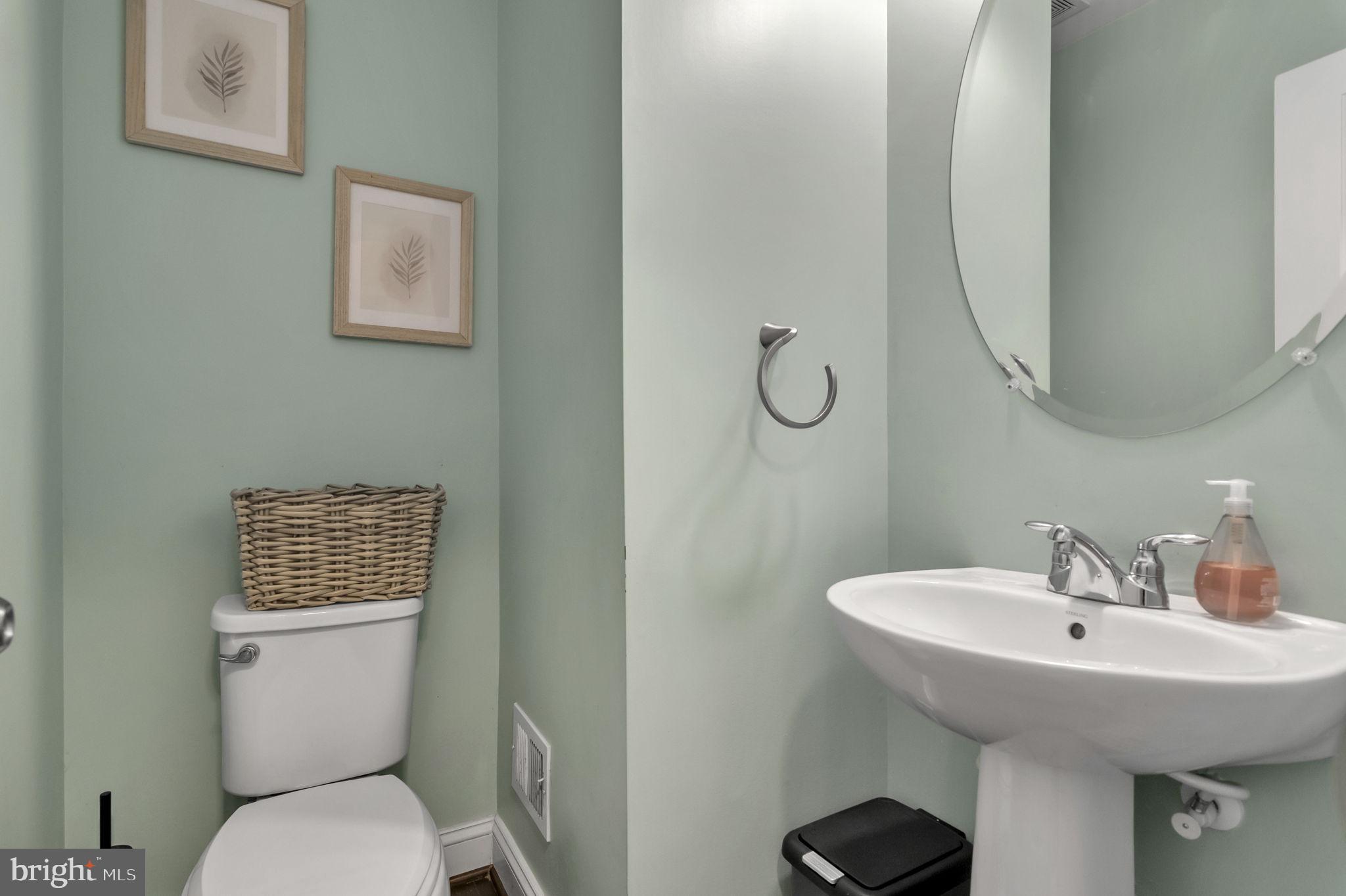 STONEY RUN - Residential Lease