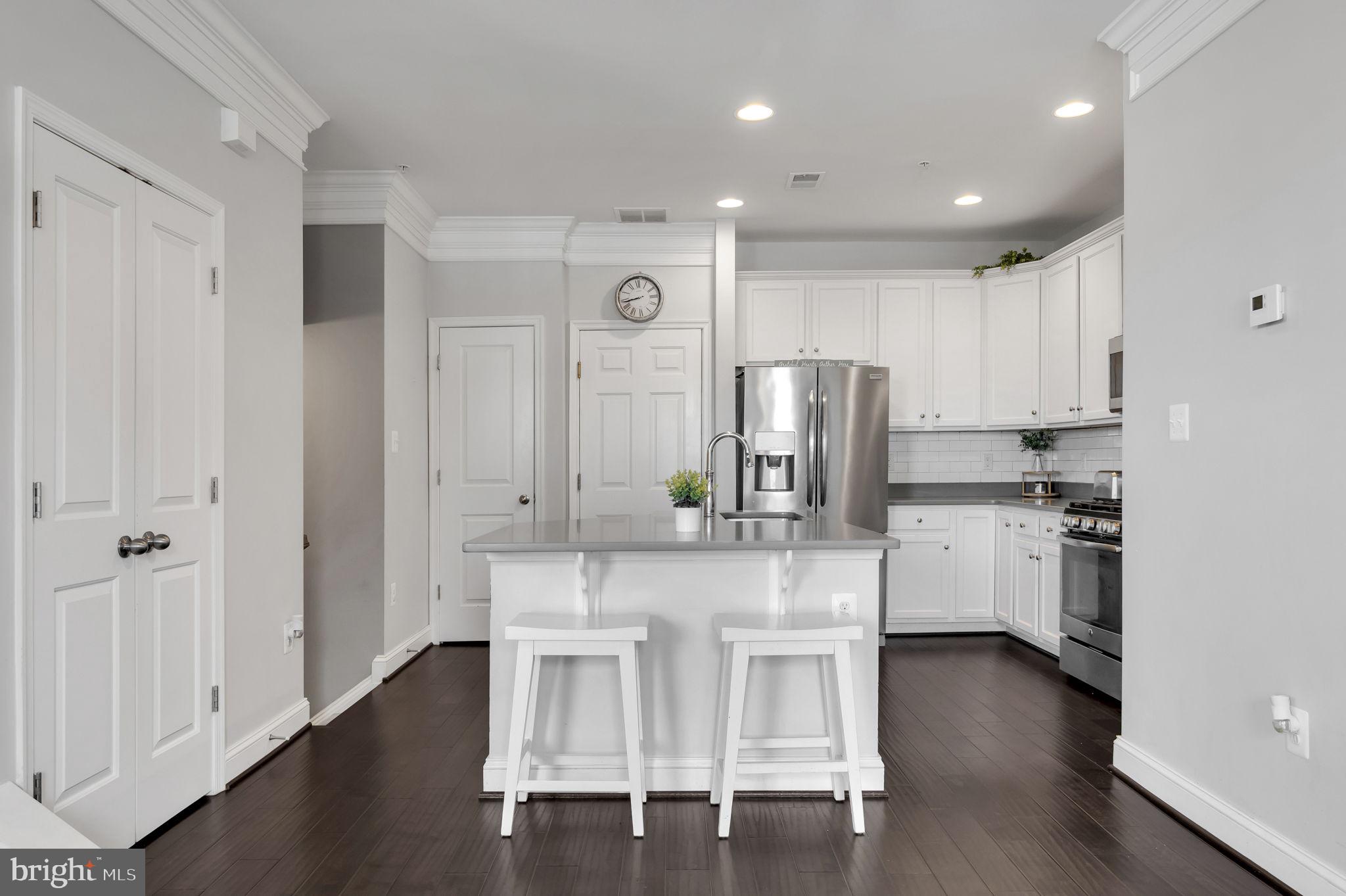 STONEY RUN - Residential Lease