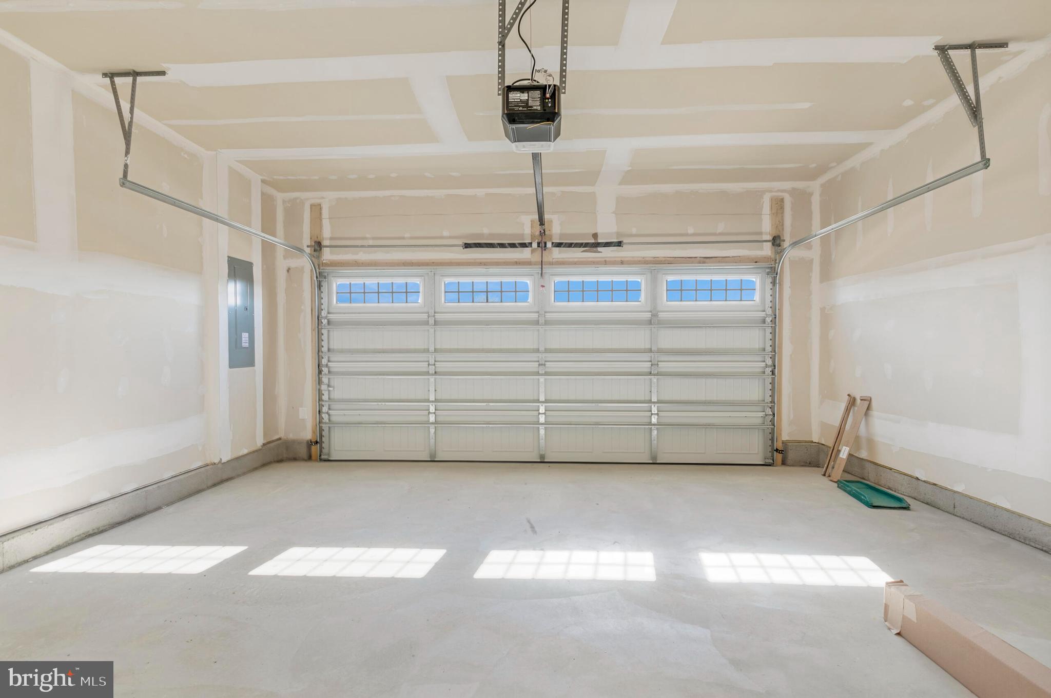 GREENCASTLE GREENS - Residential