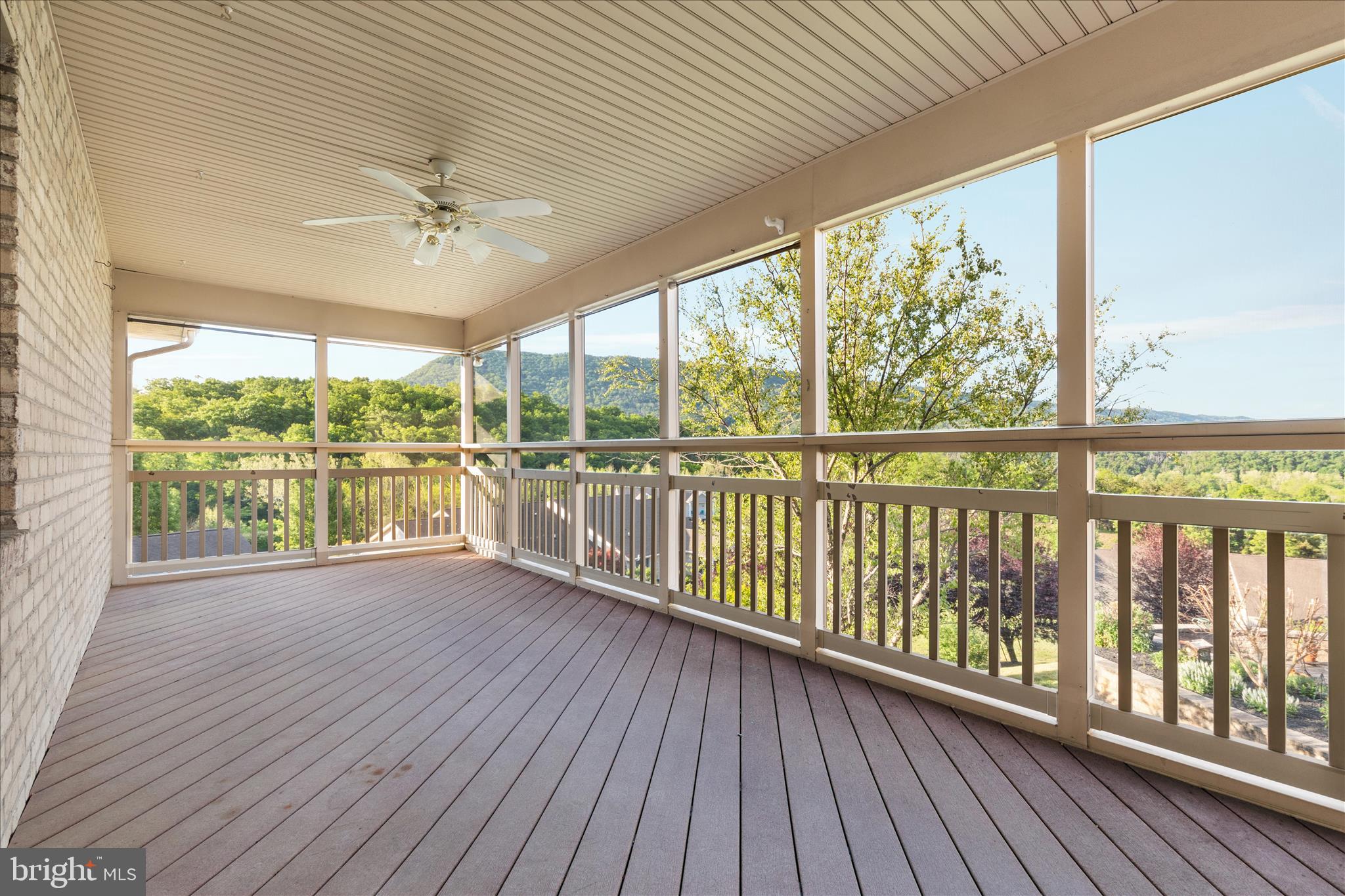STONY POINTE - Residential