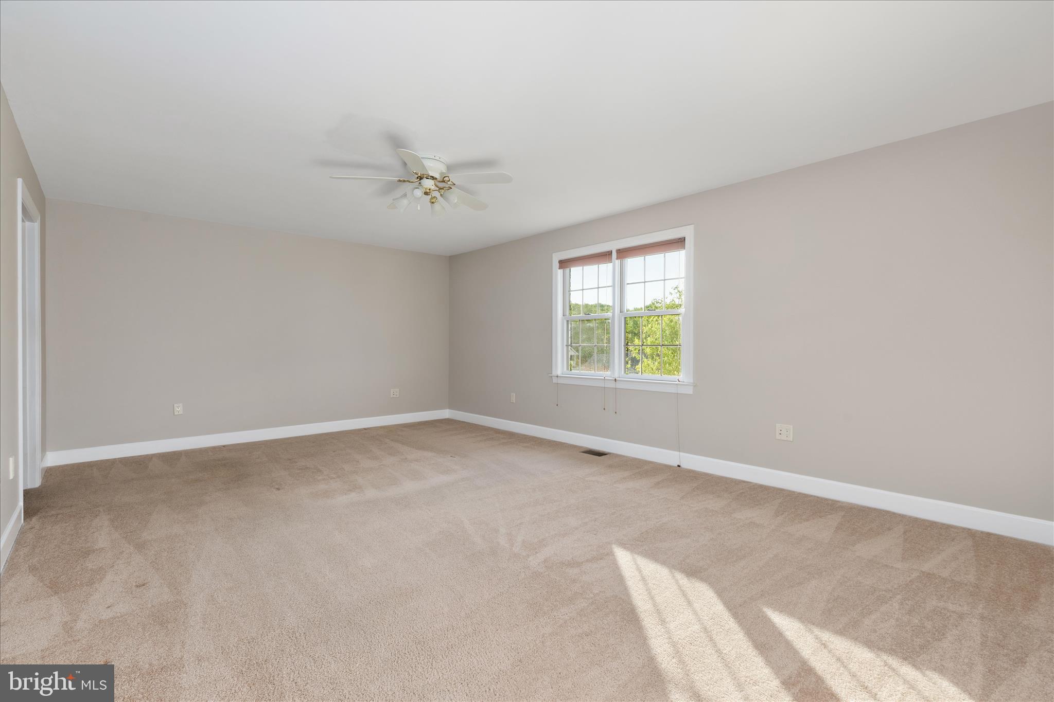 STONY POINTE - Residential