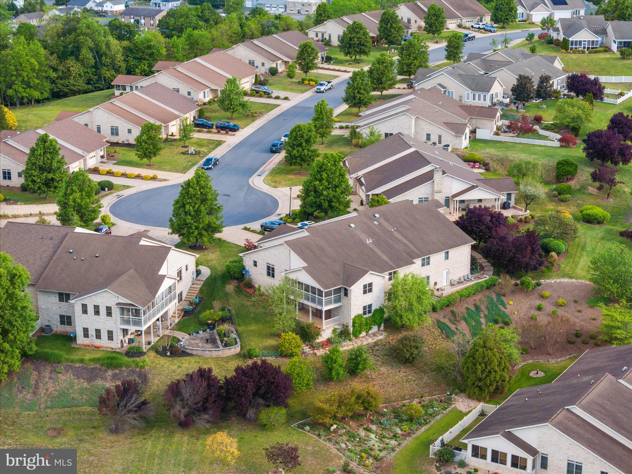 STONY POINTE - Residential