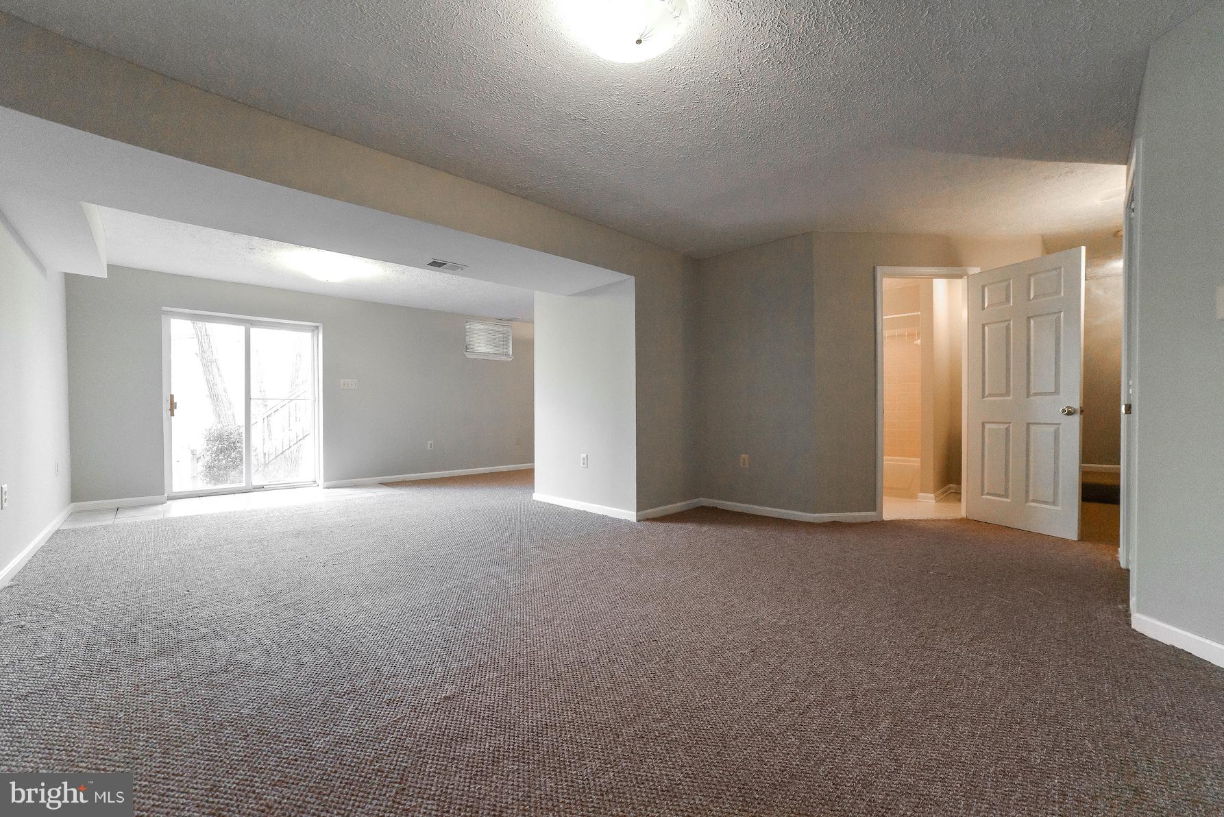 GREENMONT - Residential