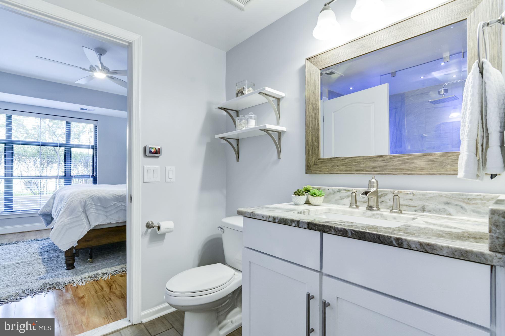 THE MONARCH - Residential