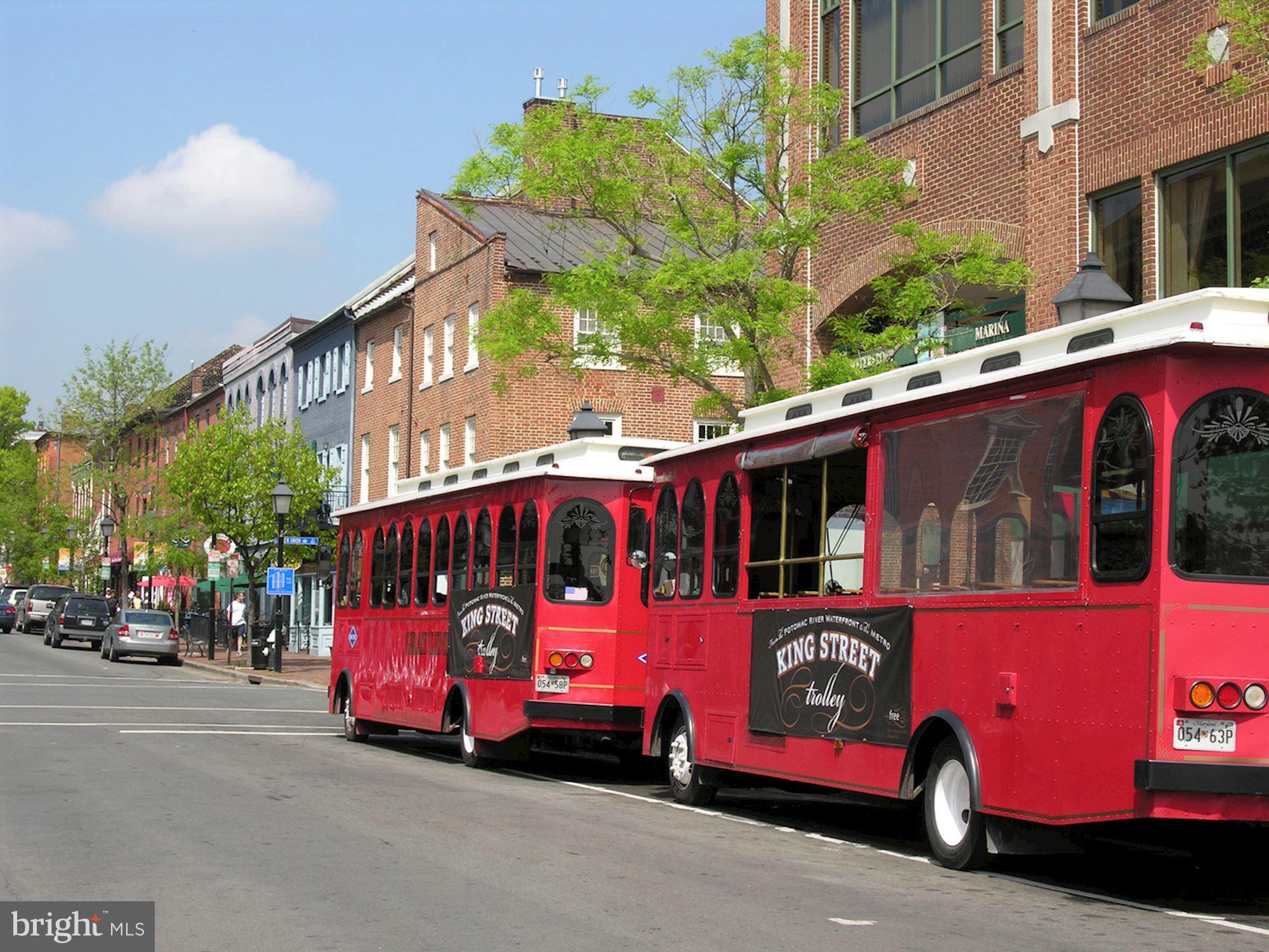 THE MONARCH - Residential