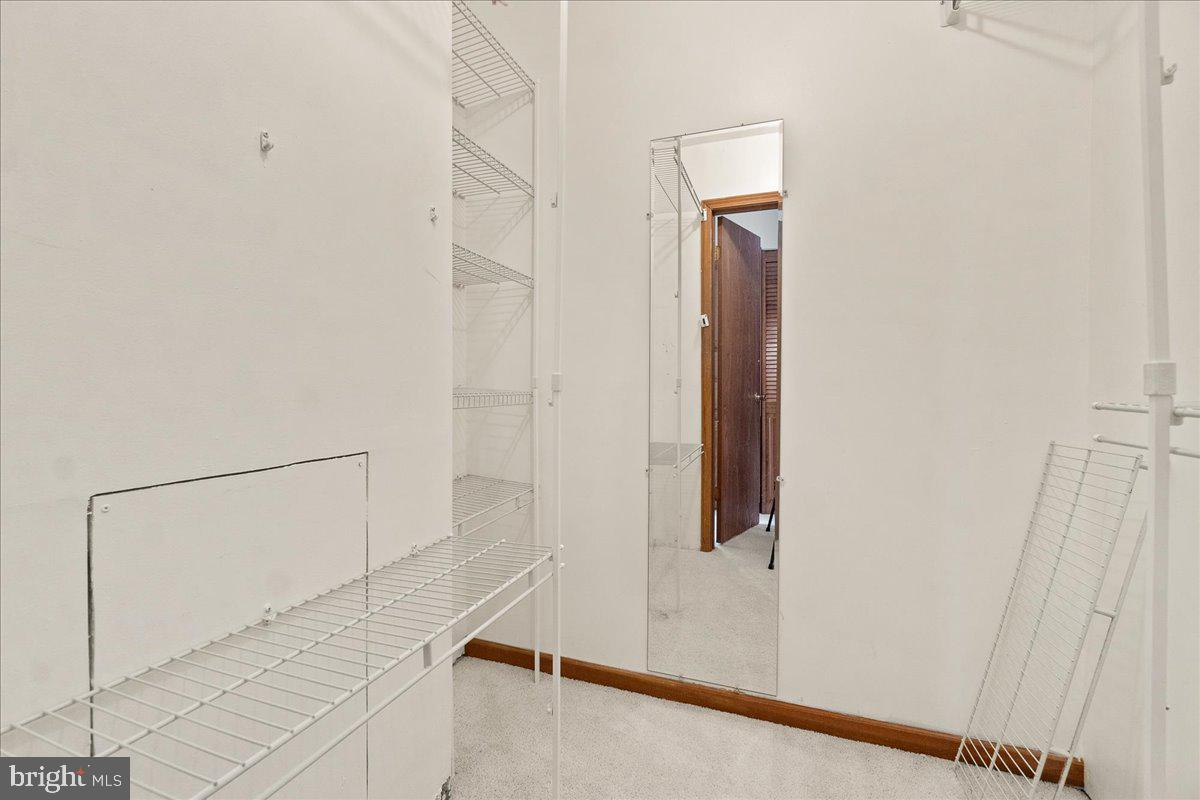 LOCH HAVEN - Residential