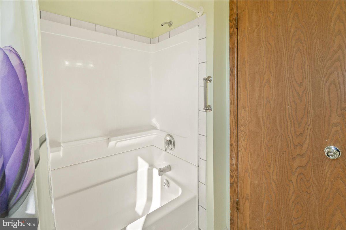 LOCH HAVEN - Residential