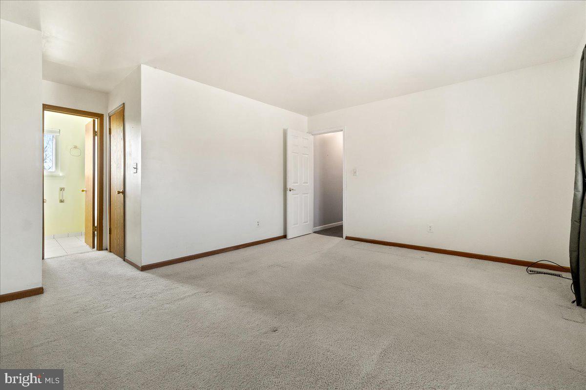 LOCH HAVEN - Residential