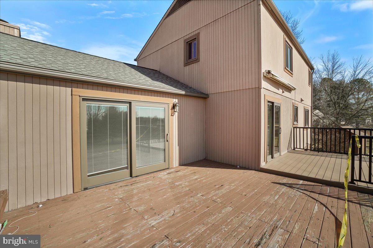 LOCH HAVEN - Residential