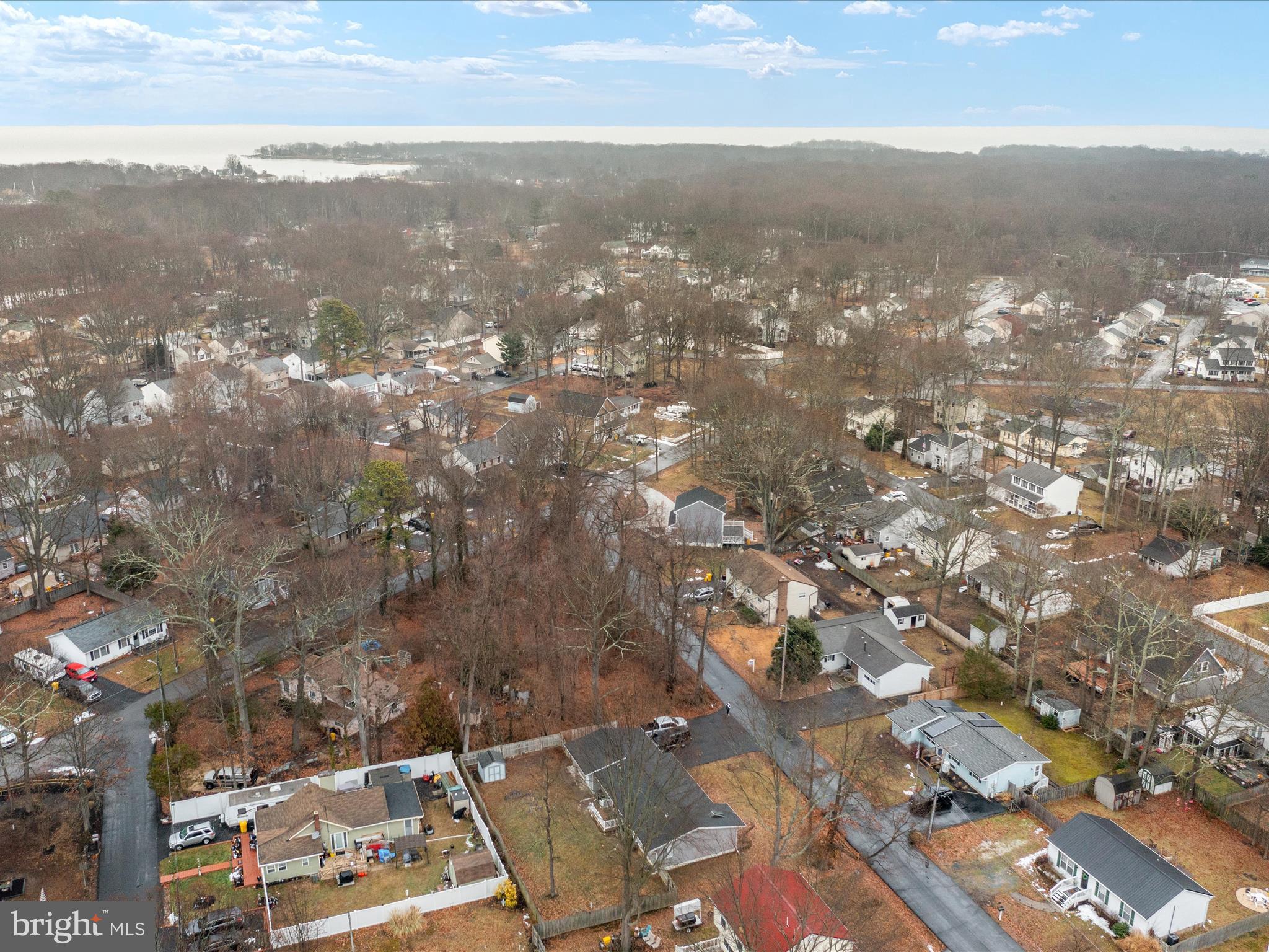 AVALON SHORES - Residential