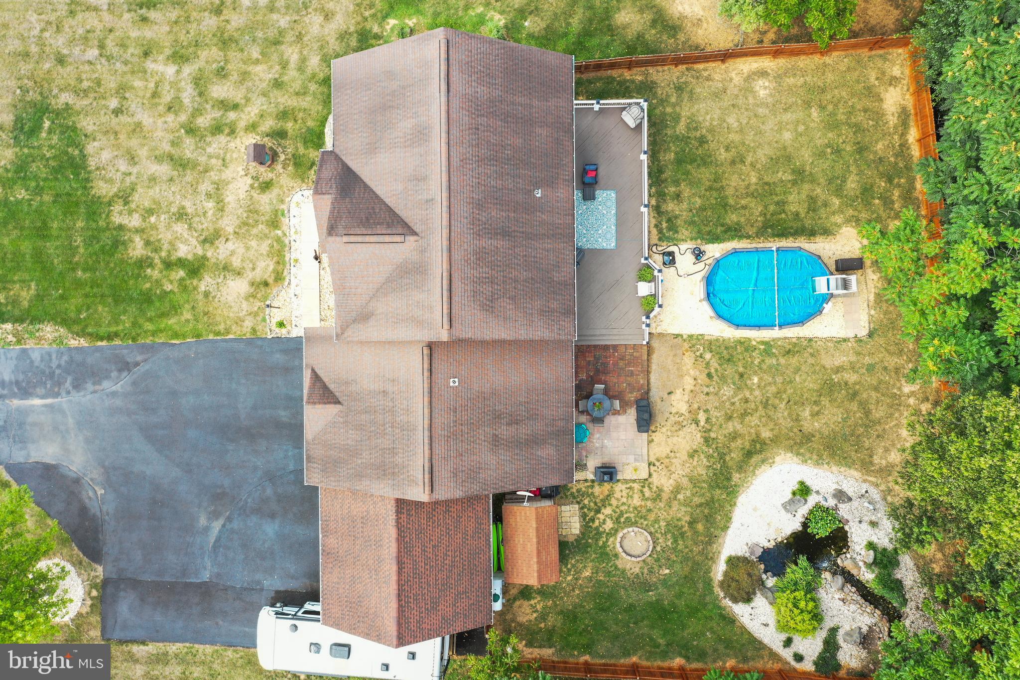 WALKER MANOR - Residential