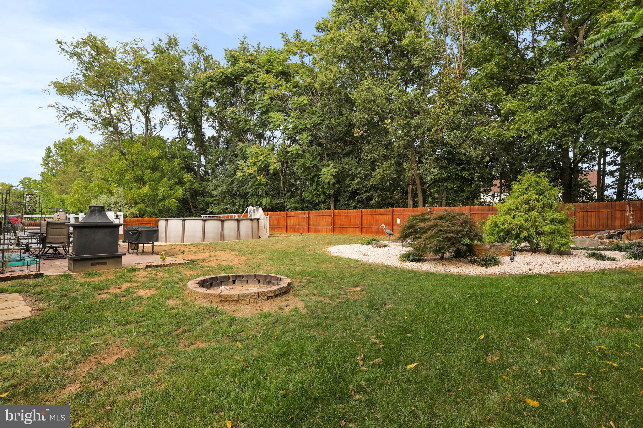 WALKER MANOR - Residential