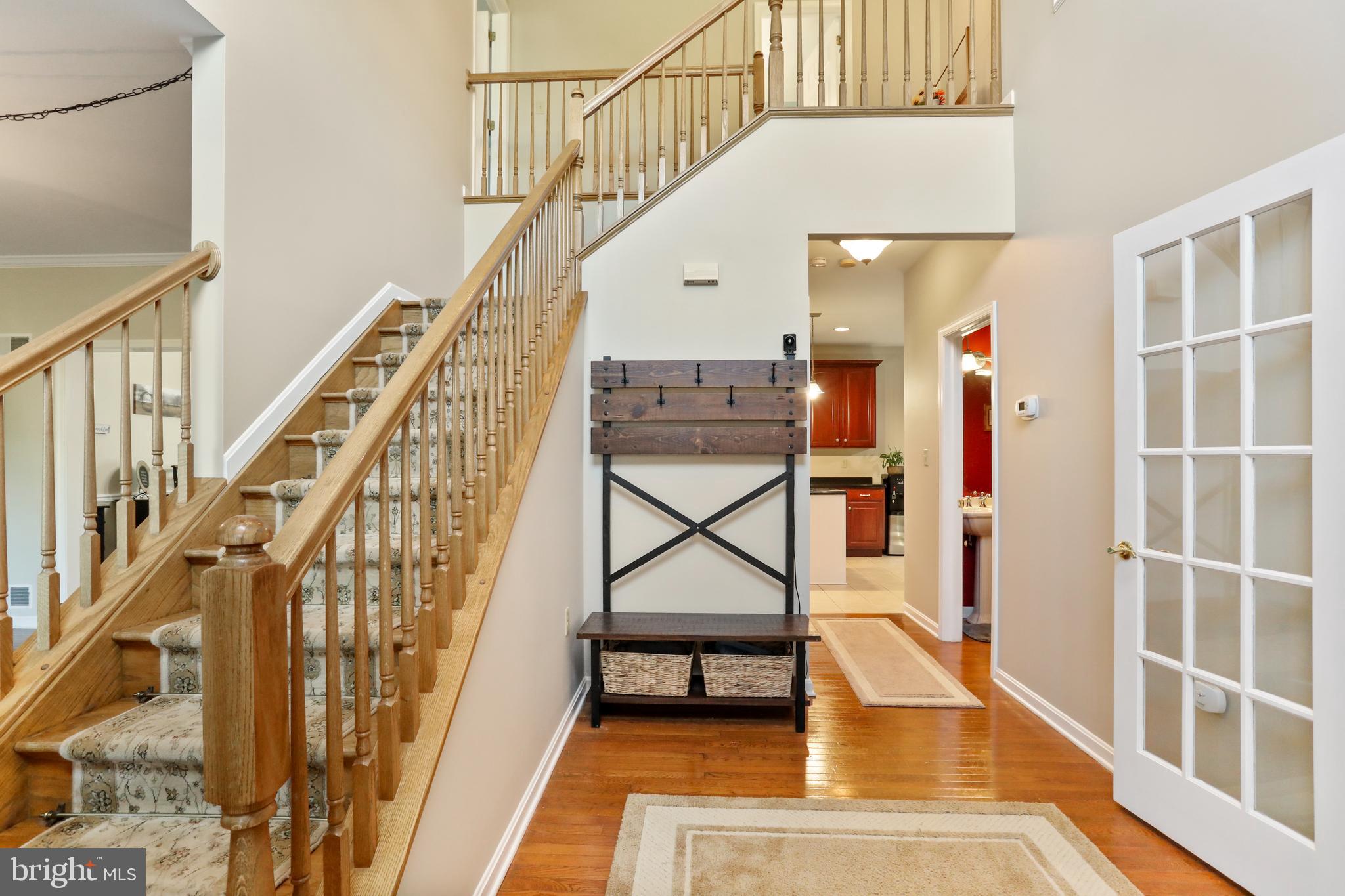 WALKER MANOR - Residential