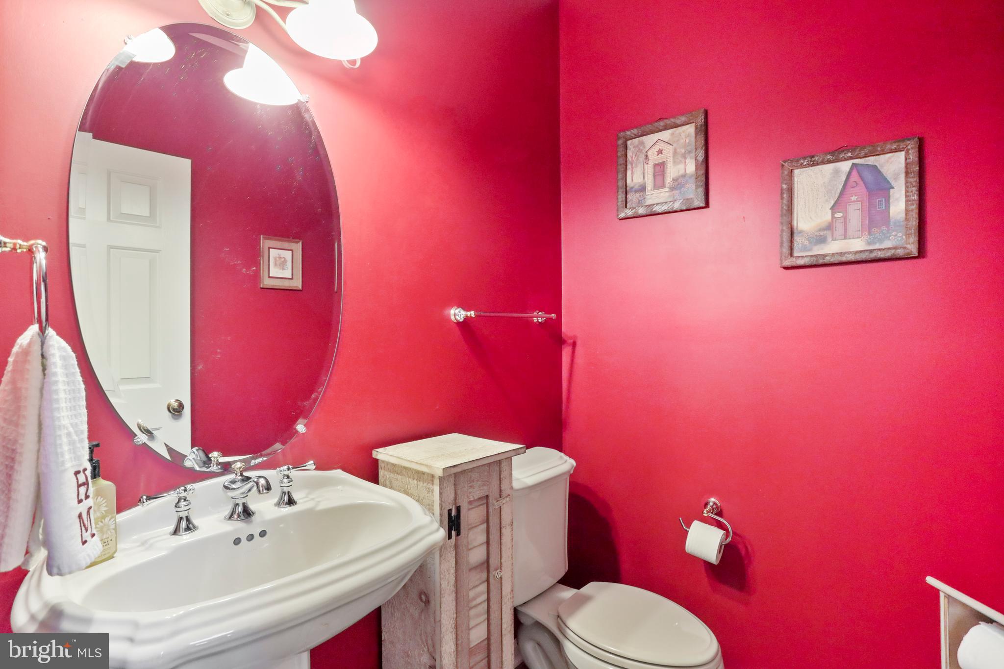 WALKER MANOR - Residential