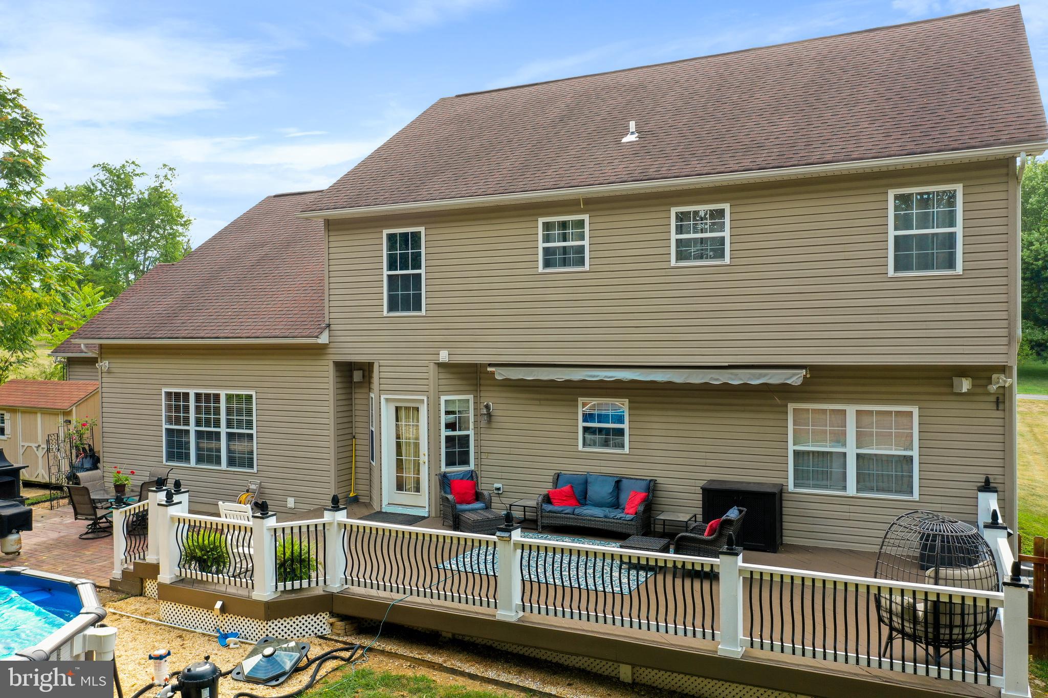 WALKER MANOR - Residential