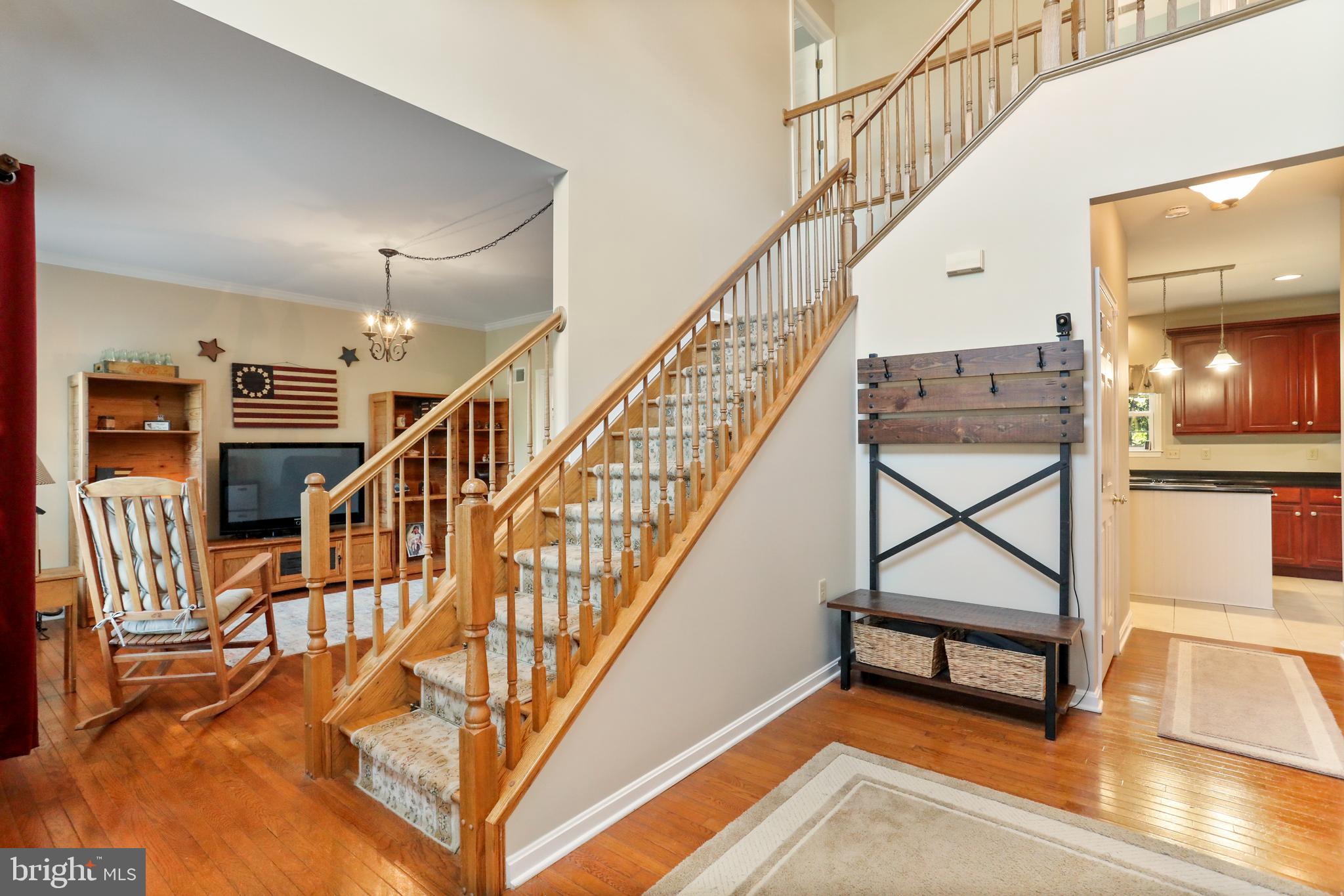 WALKER MANOR - Residential