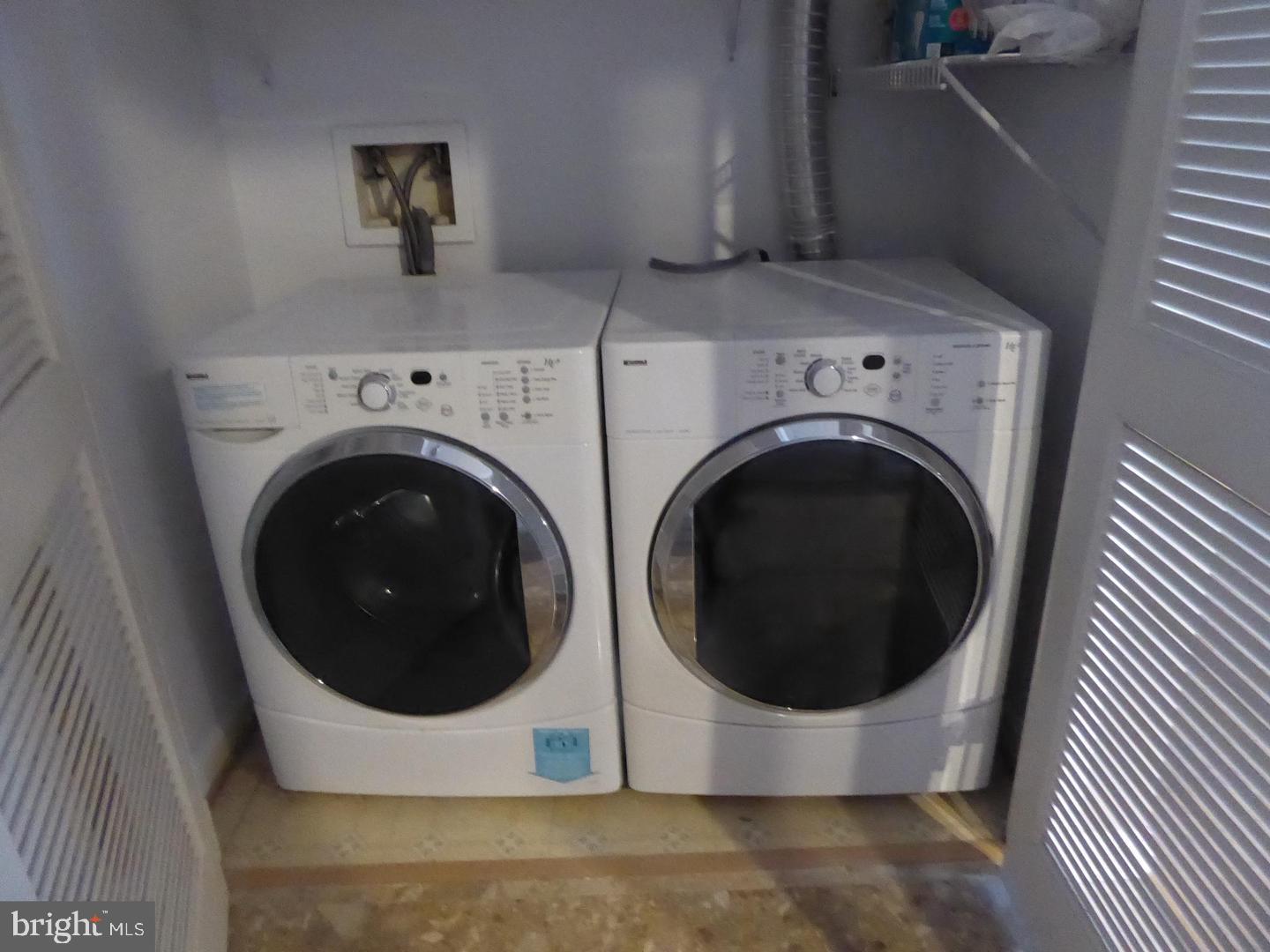 BELLA VISTA CONDOMINIUM - Residential Lease