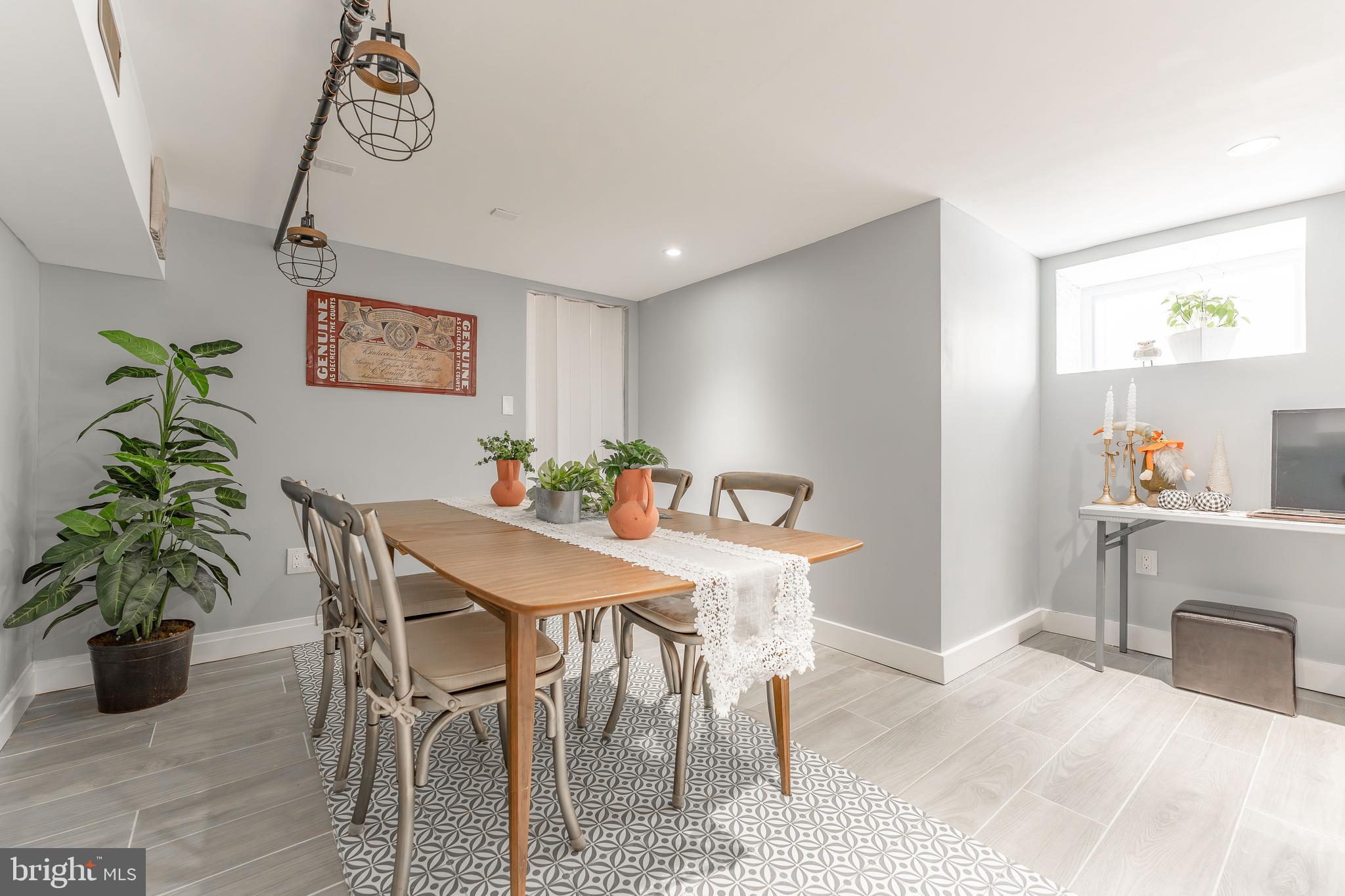 BRYN MAWR - Residential