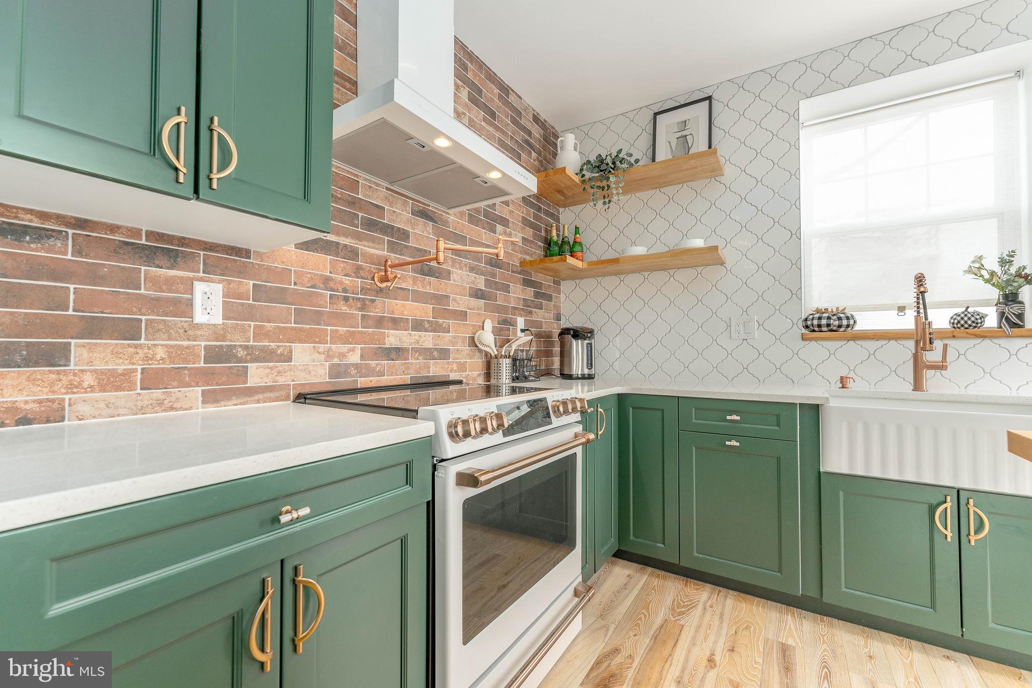 BRYN MAWR - Residential