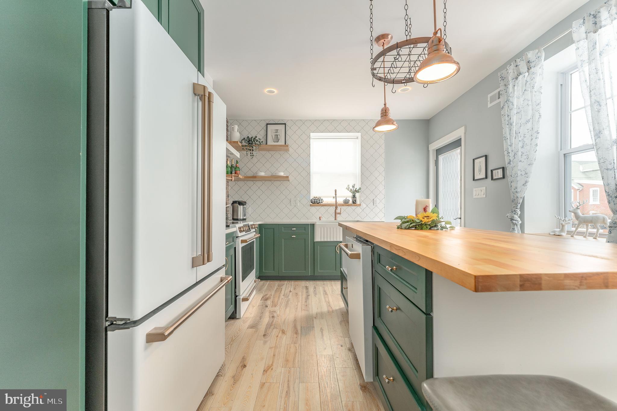 BRYN MAWR - Residential