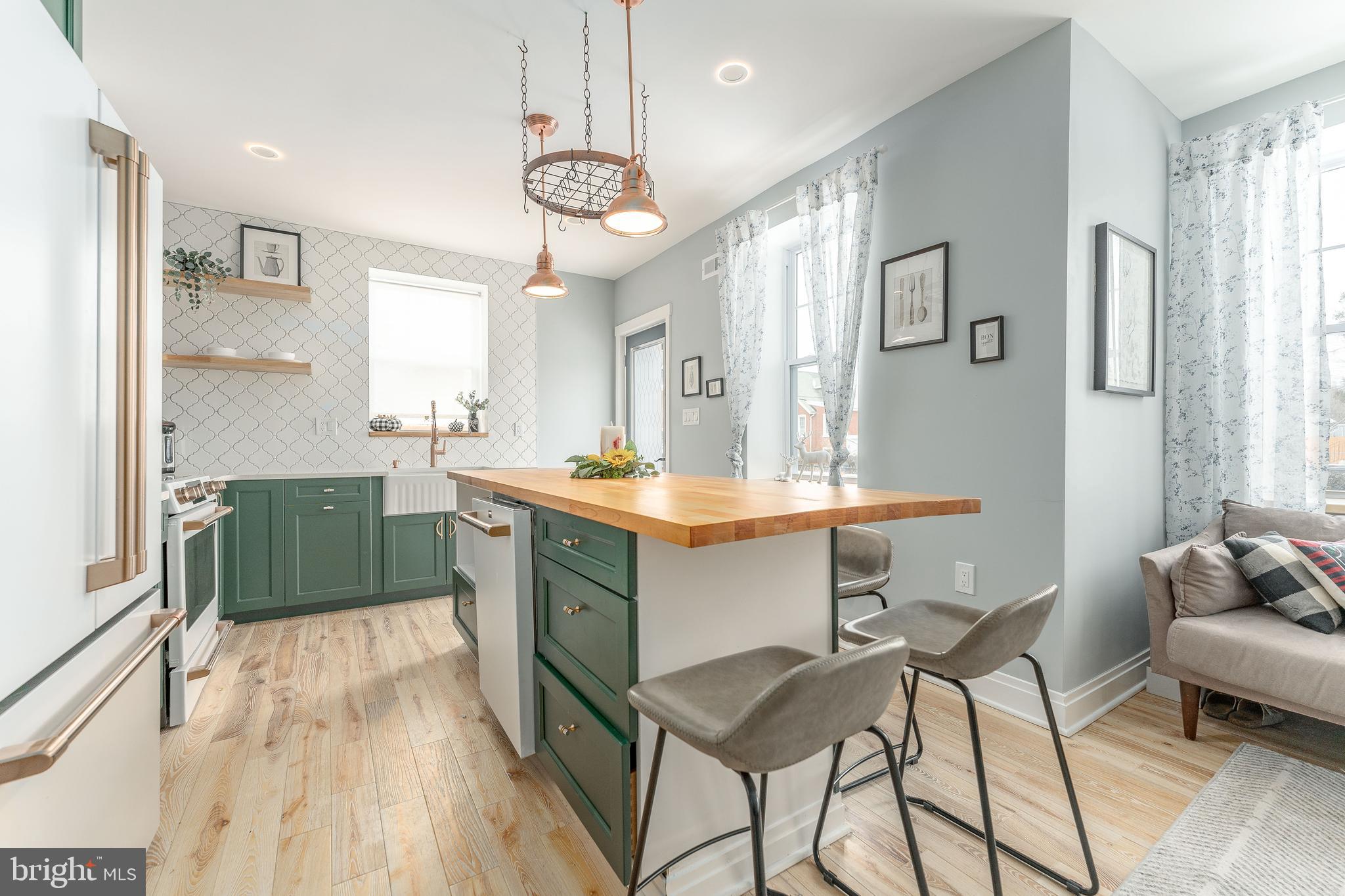 BRYN MAWR - Residential