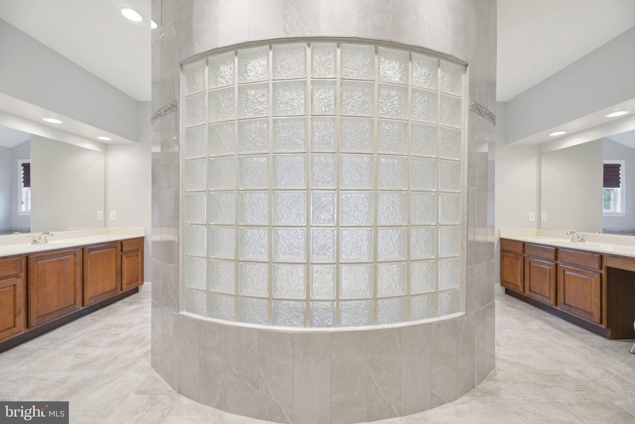 WOODMORE NORTH - Residential