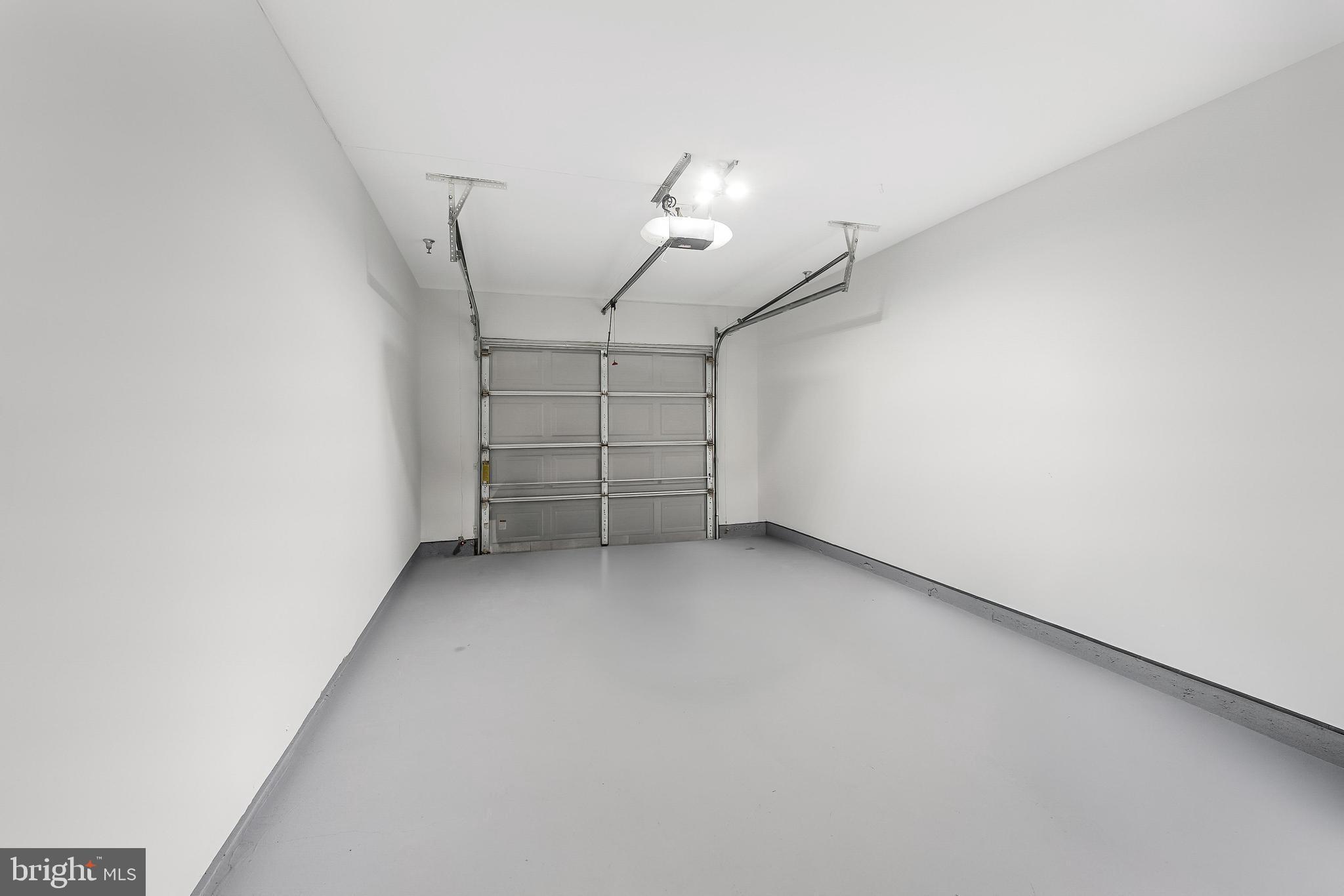 SANDERS MILL - Residential