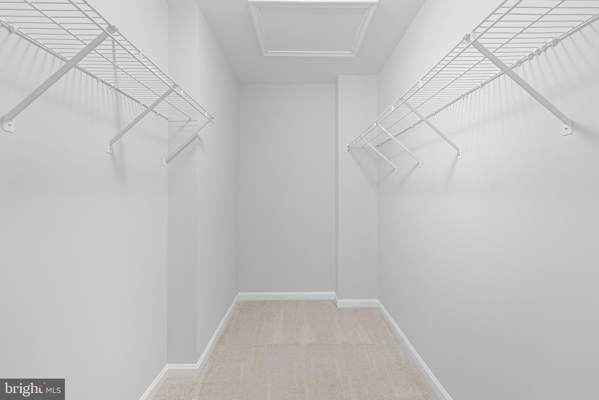 SANDERS MILL - Residential