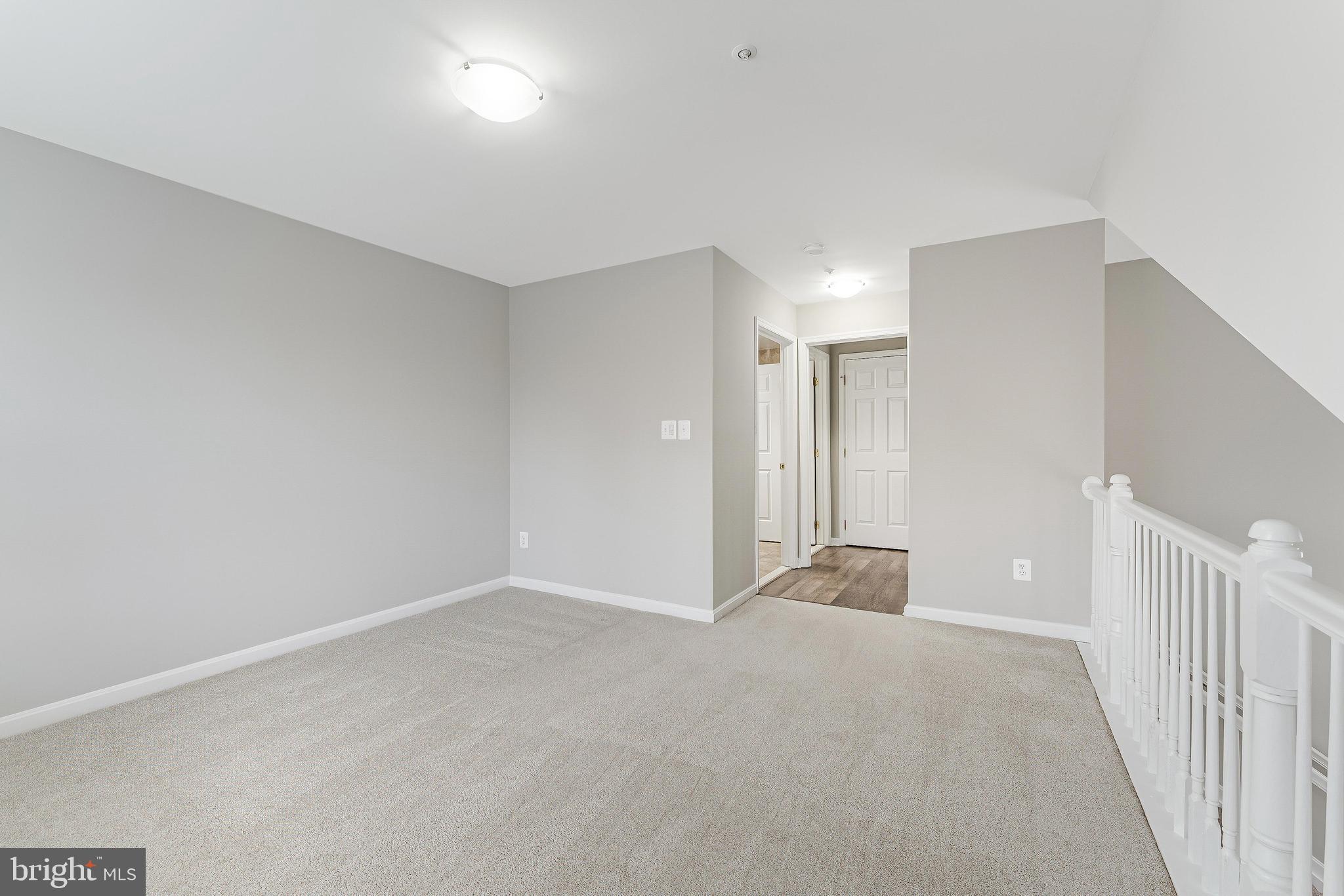 SANDERS MILL - Residential