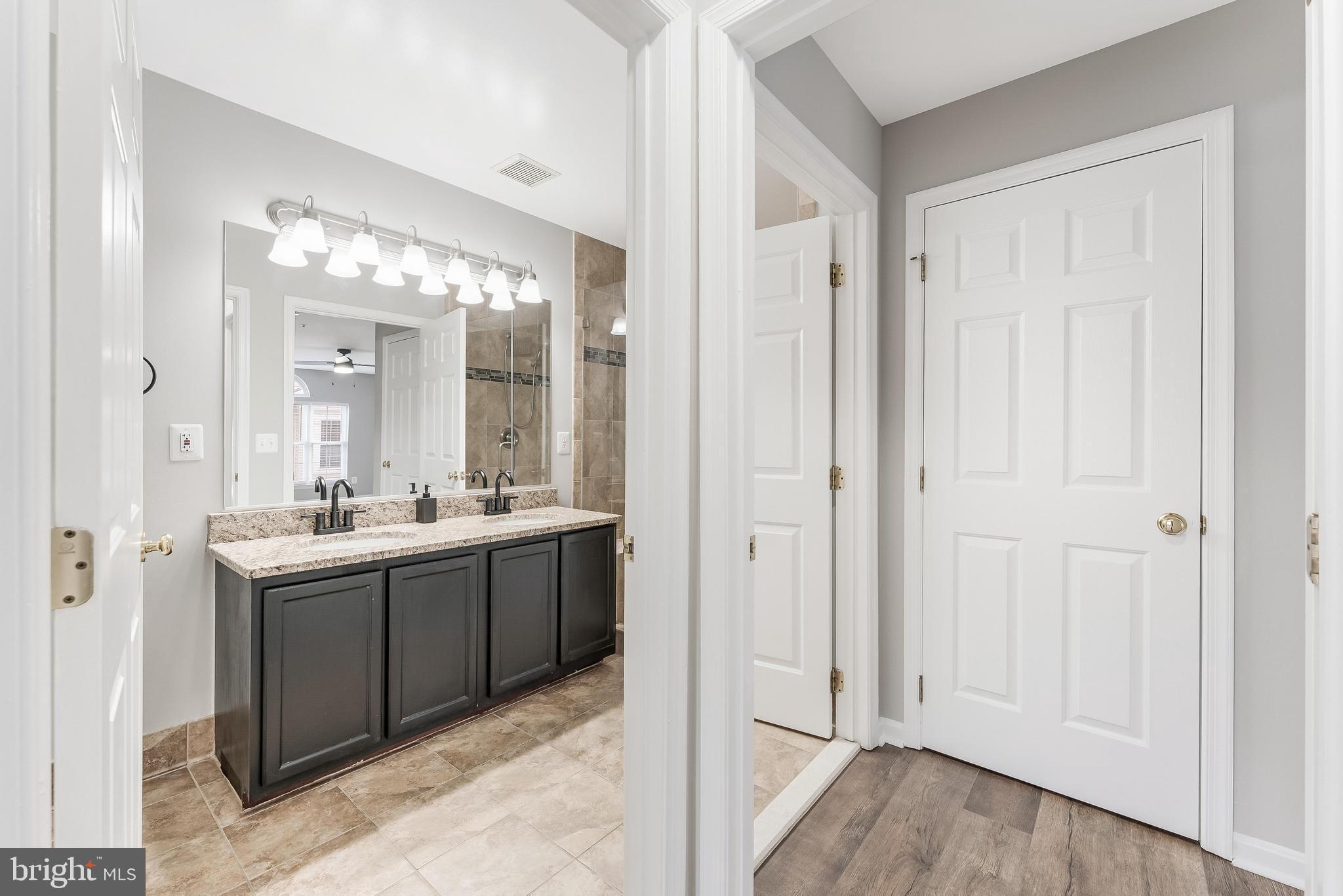 SANDERS MILL - Residential