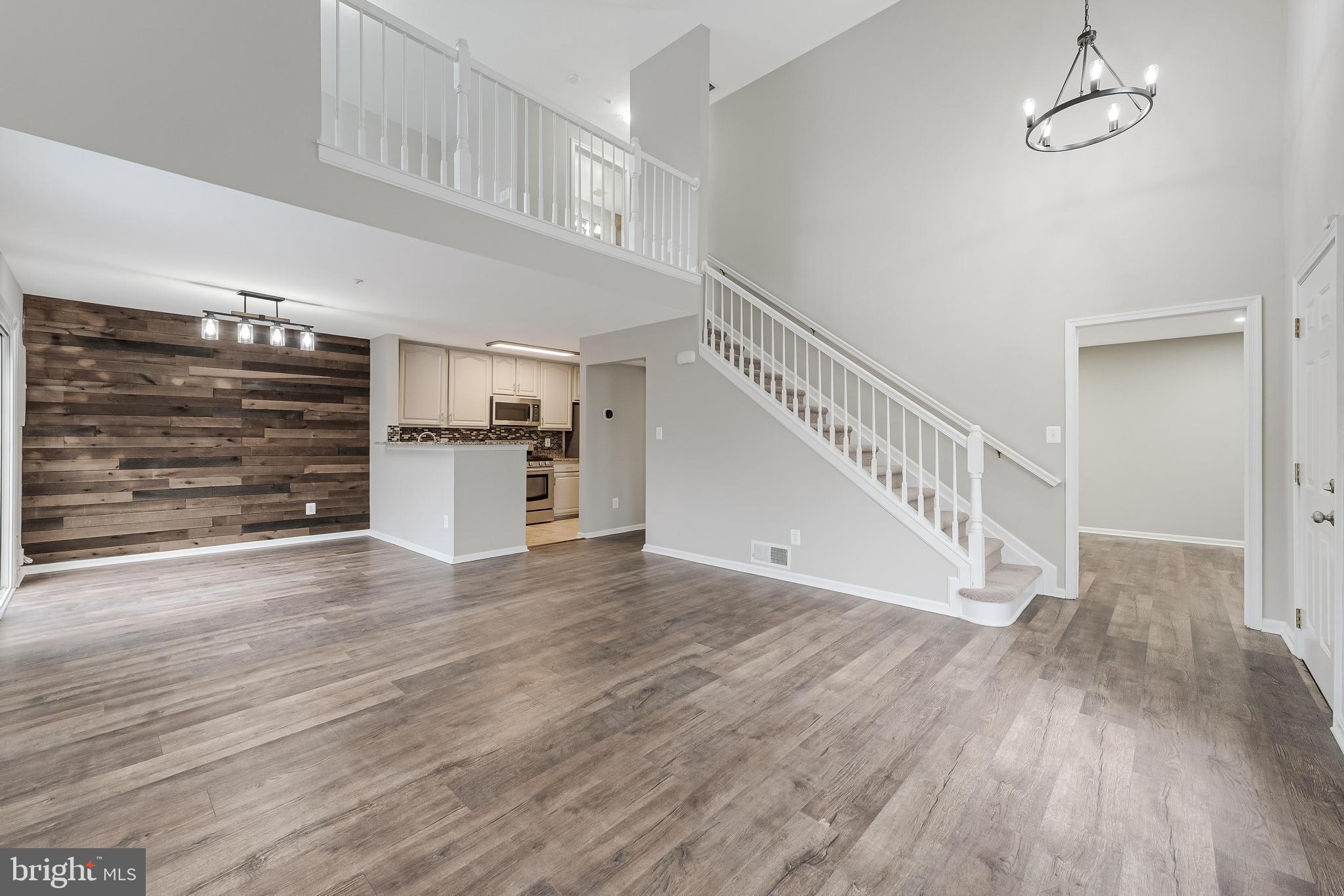 SANDERS MILL - Residential