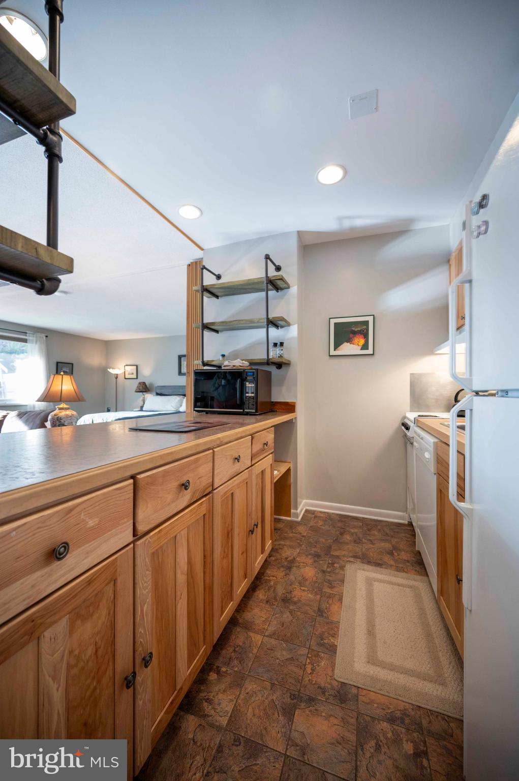 ASPEN EAST - Residential