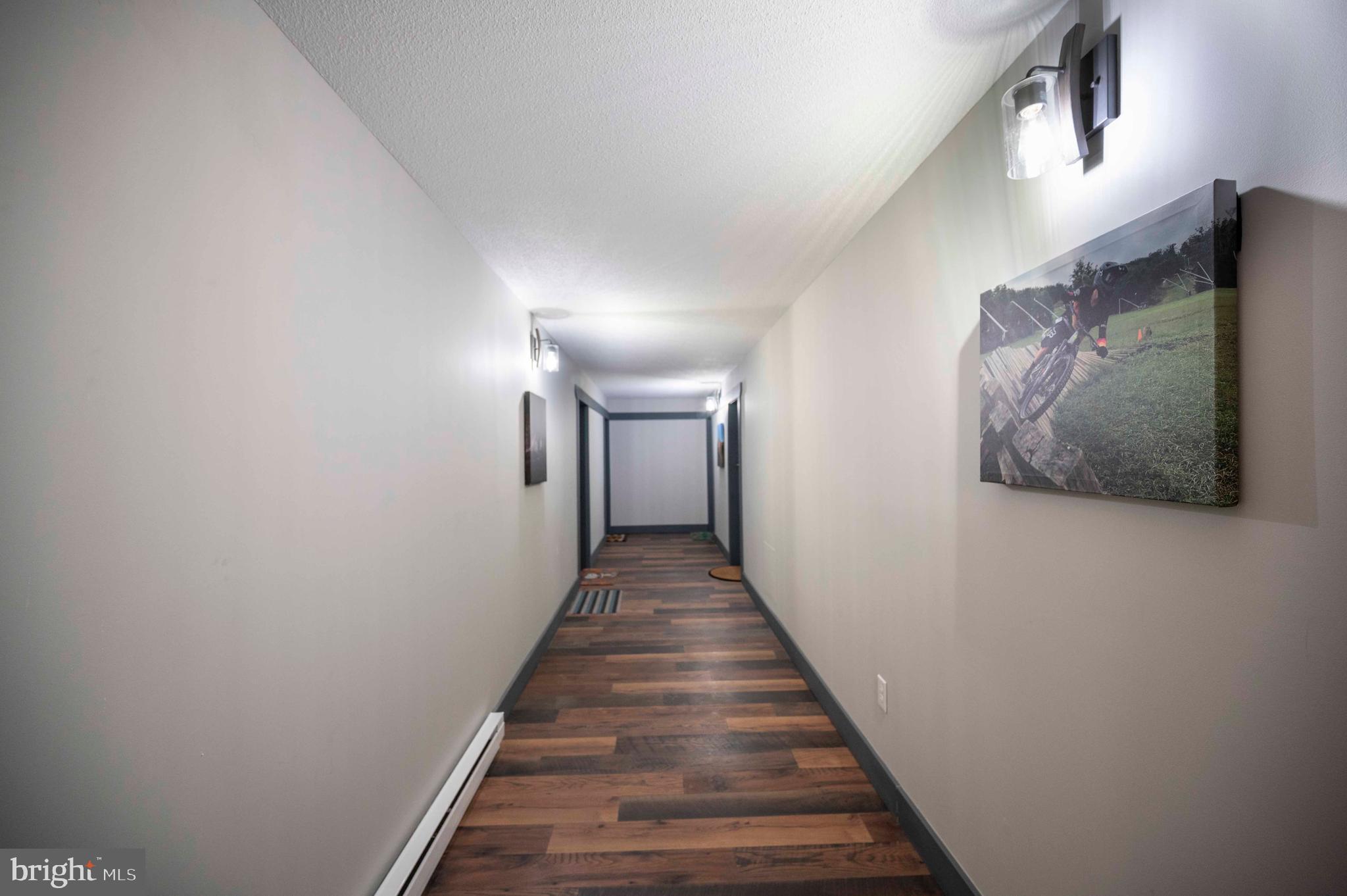 ASPEN EAST - Residential