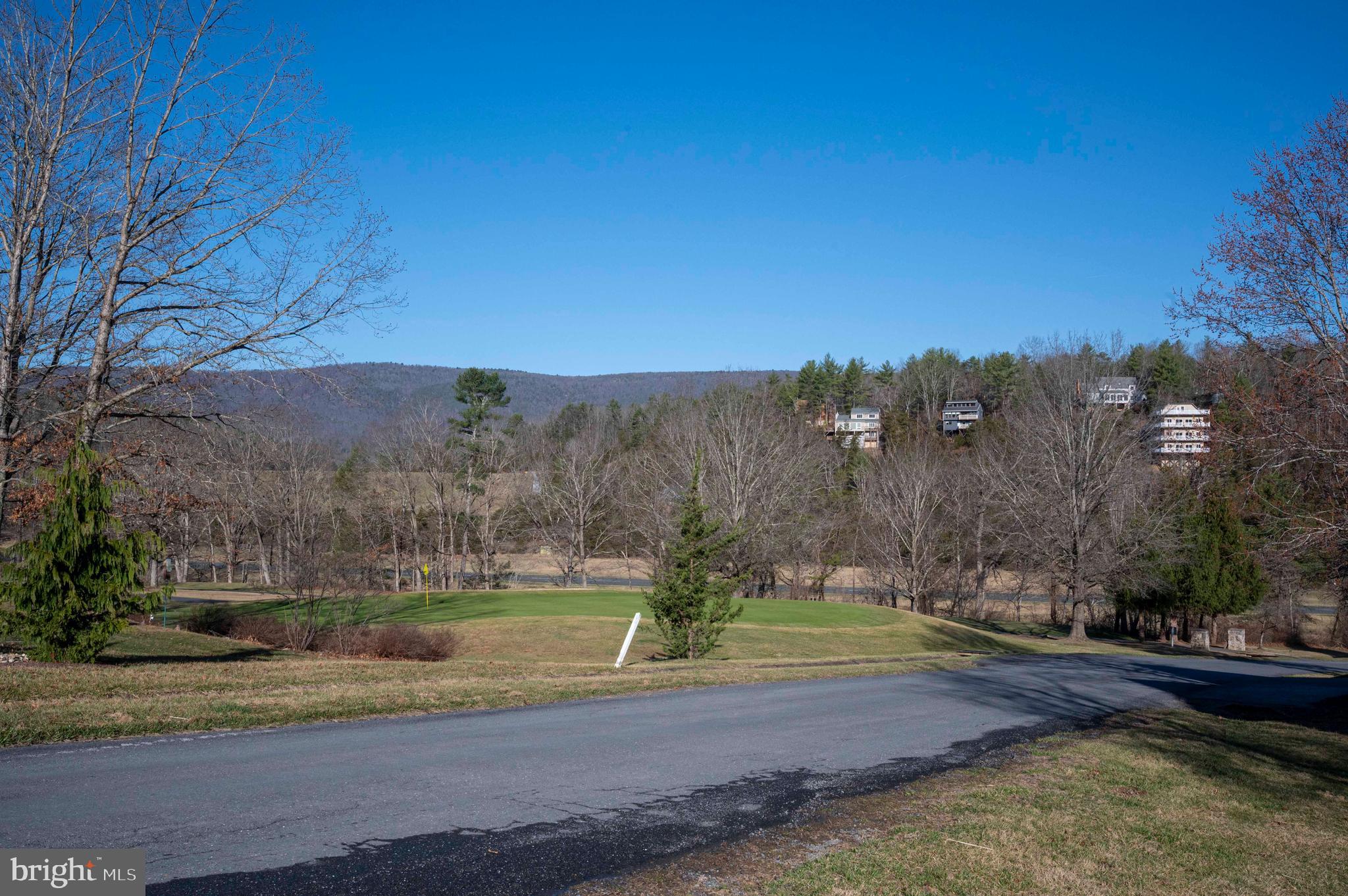 ASPEN EAST - Residential