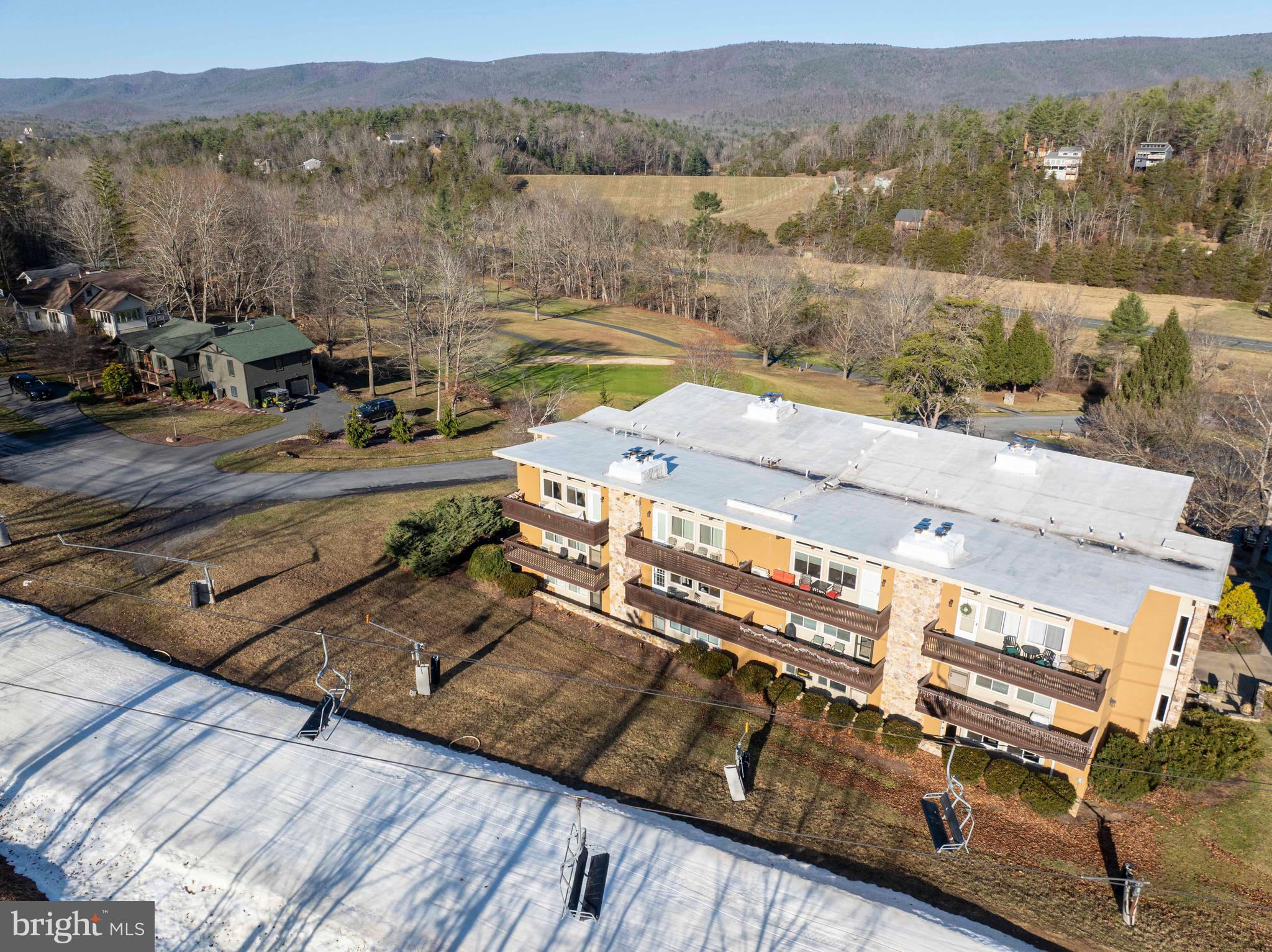 ASPEN EAST - Residential